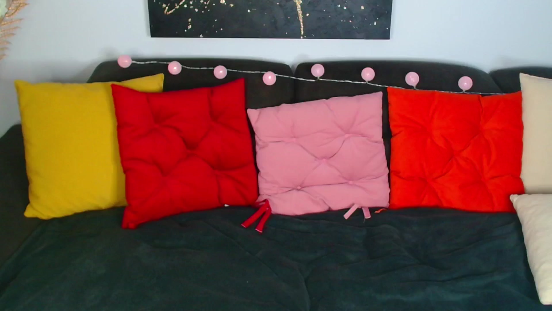 Gallery image thumbnail from Rose__Heart's myfreecams stream on, 06/09/2025, 23:11 image 6 of 20