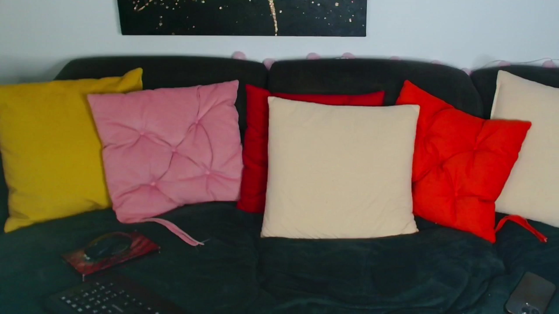 Gallery image thumbnail from Rose__Heart's myfreecams stream on, 06/28/2025, 23:19 image 15 of 20