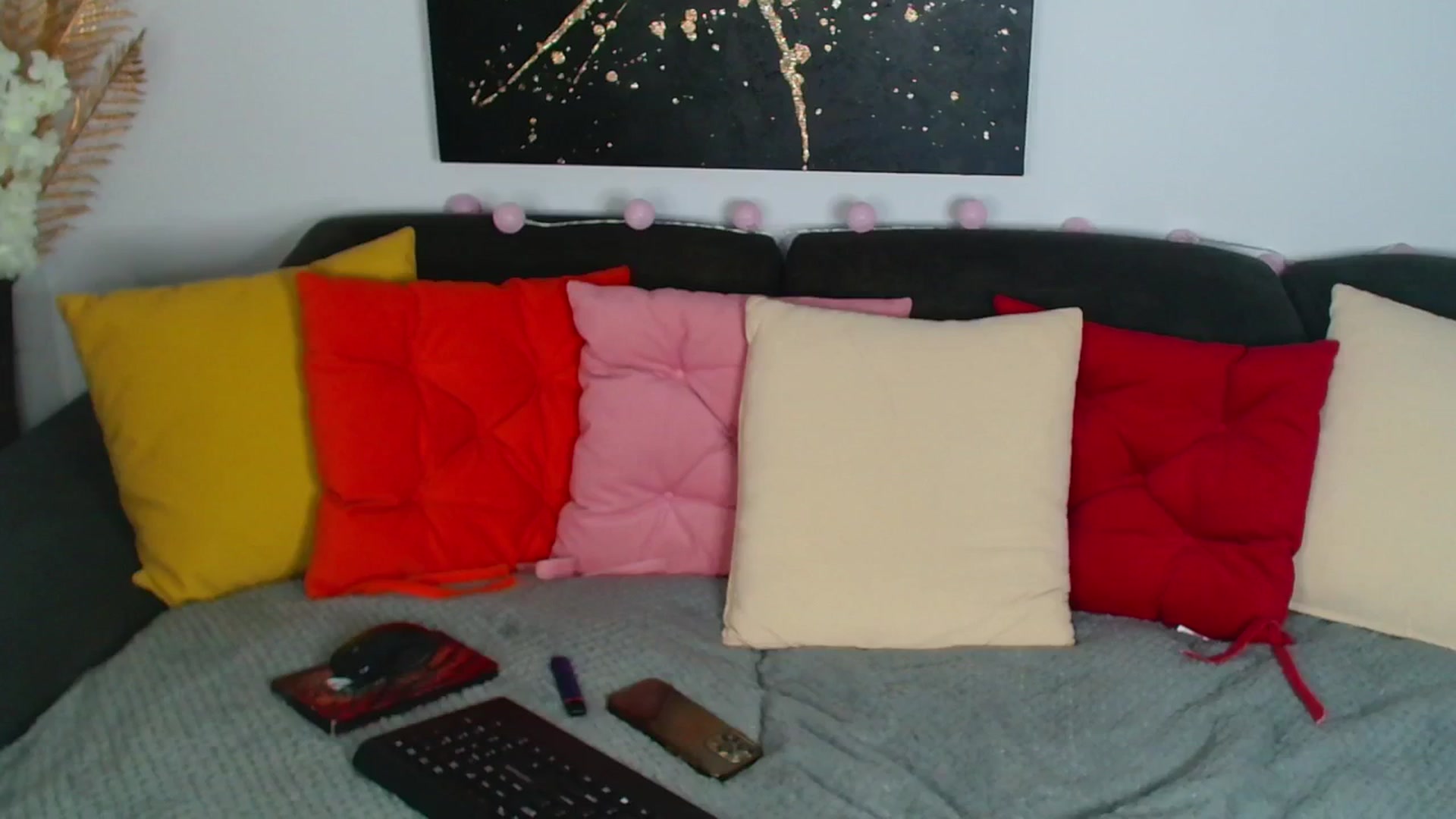 Gallery image thumbnail from Rose__Heart's myfreecams stream on, 06/30/2025, 22:05 image 16 of 20
