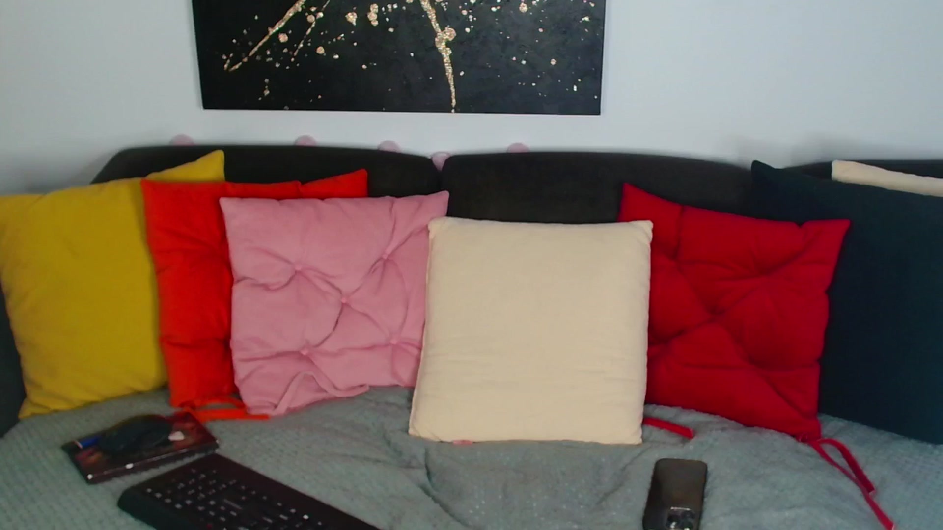 Gallery image thumbnail from Rose__Heart's myfreecams stream on, 07/17/2025, 22:26 image 19 of 20