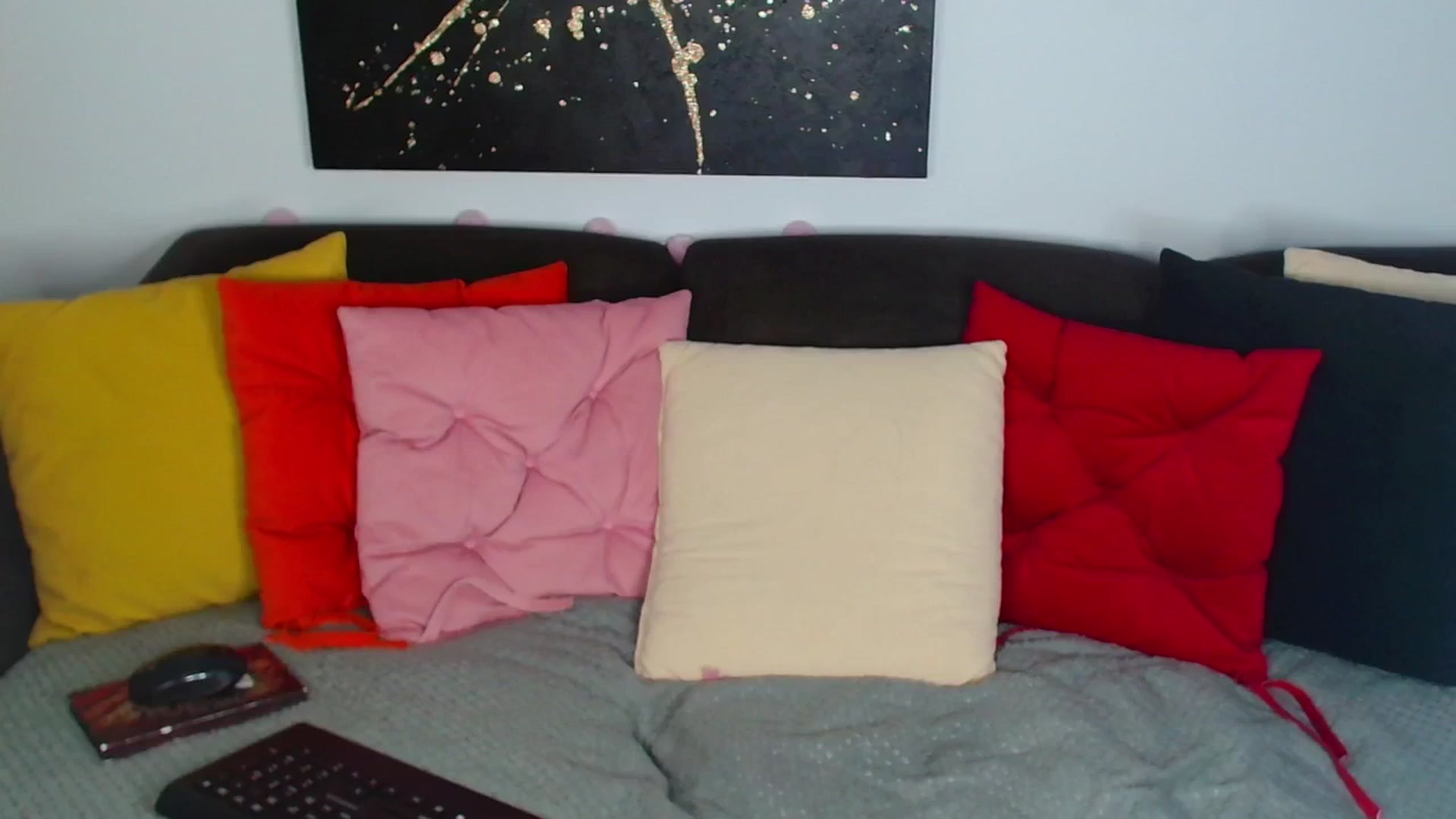 Gallery image thumbnail from Rose__Heart's myfreecams stream on, 07/17/2025, 22:26 image 17 of 20