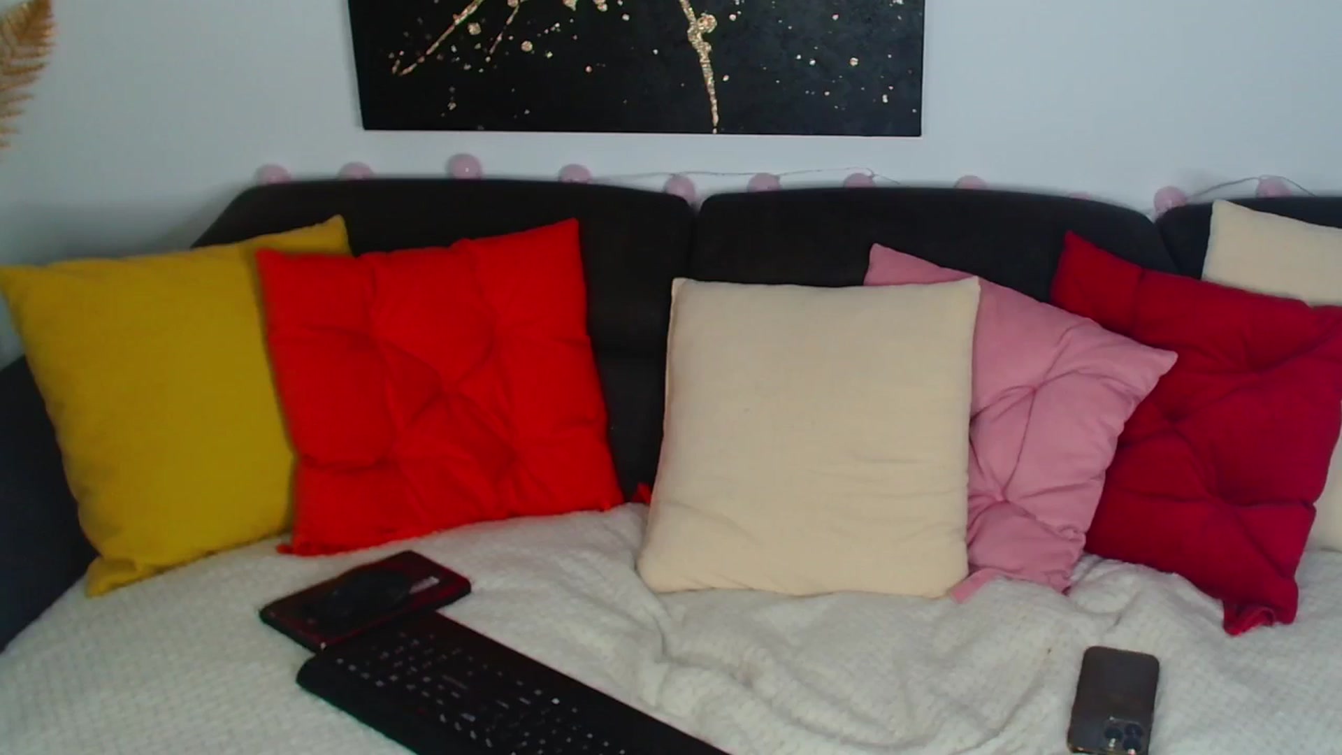 Gallery image thumbnail from Rose__Heart's myfreecams stream on, 07/24/2025, 22:38 image 17 of 20