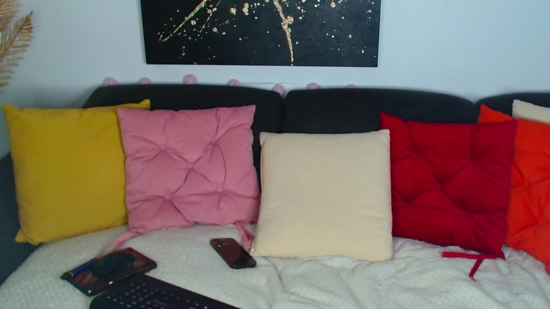 Gallery image thumbnail from Rose__Heart's myfreecams stream on, 07/31/2025, 21:55 image 3 of 20