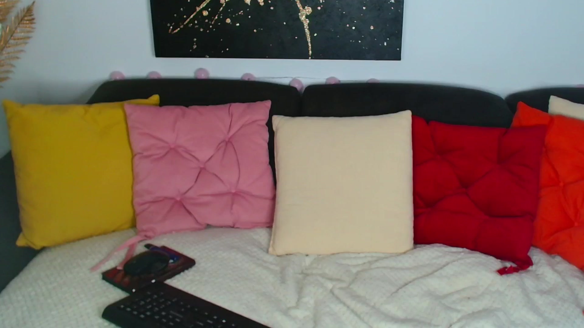 Gallery image thumbnail from Rose__Heart's myfreecams stream on, 07/31/2025, 21:55 image 12 of 20