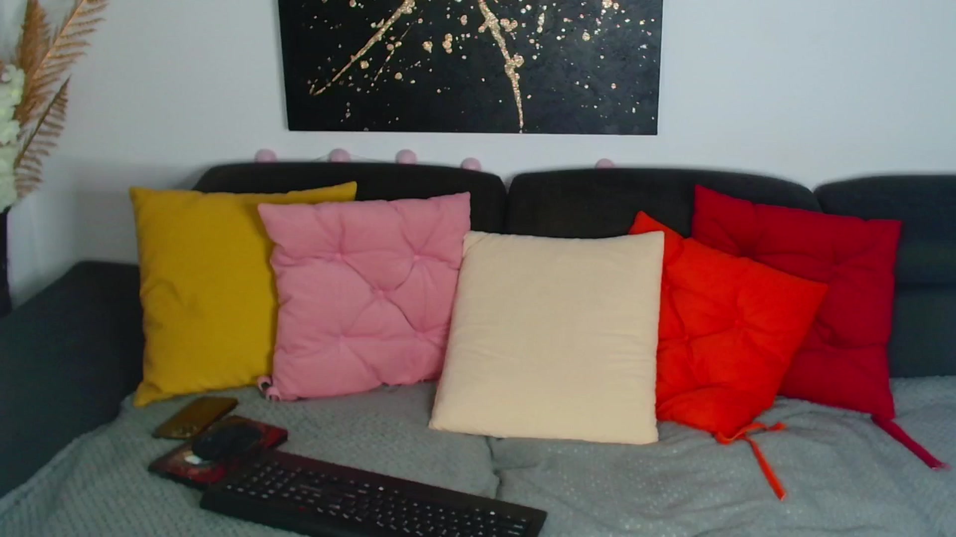 Gallery image thumbnail from Rose__Heart's myfreecams stream on, 09/14/2025, 21:41 image 10 of 20