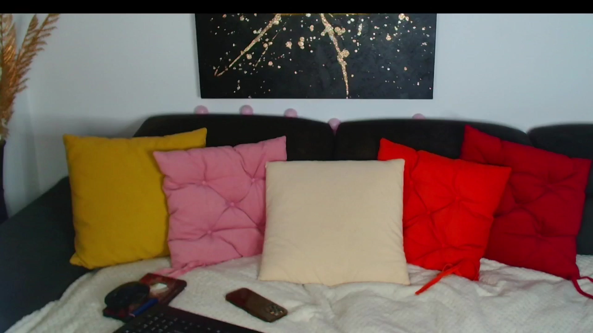 Gallery image thumbnail from Rose__Heart's myfreecams stream on, 10/22/2025, 21:29 image 14 of 20
