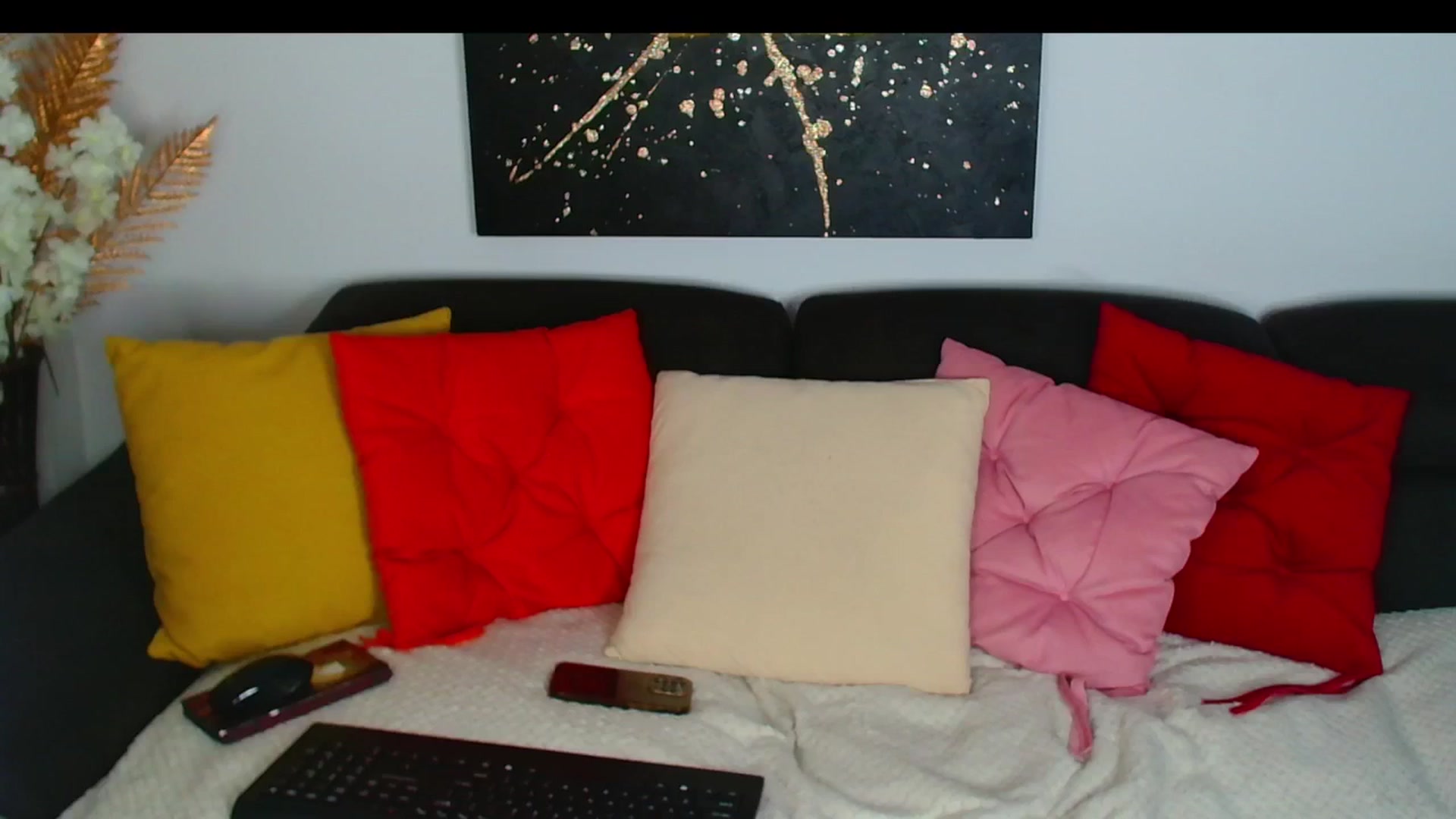 Gallery image thumbnail from Rose__Heart's myfreecams stream on, 11/05/2025, 24:04 image 9 of 20