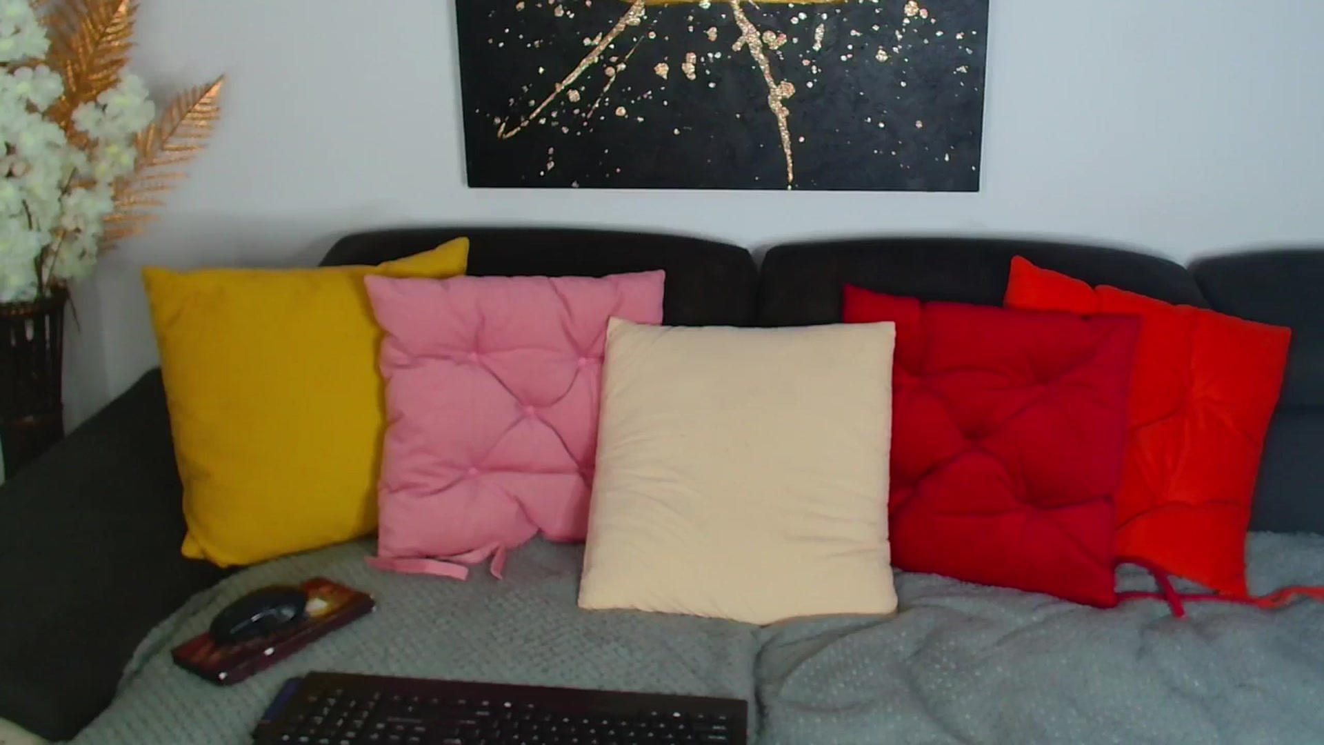 Gallery image thumbnail from Rose__Heart's myfreecams stream on, 11/11/2025, 23:07 image 9 of 20