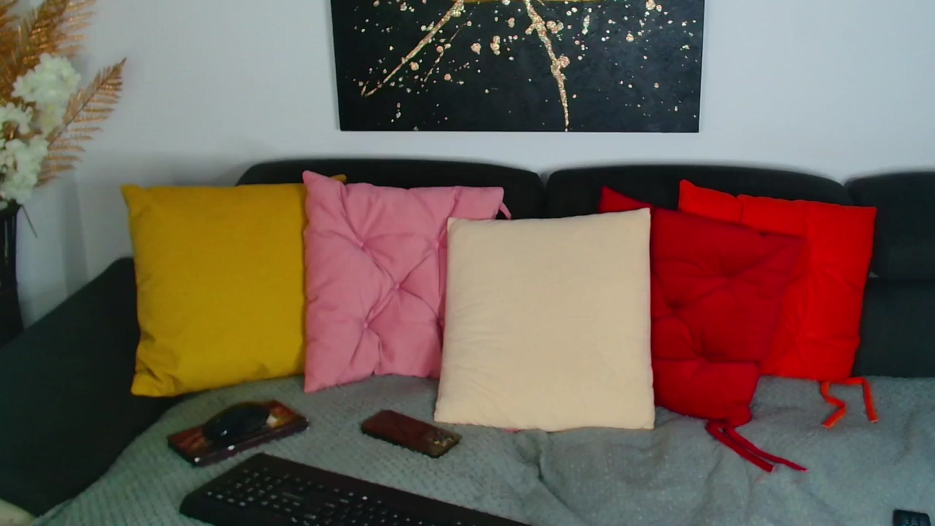 Gallery image thumbnail from Rose__Heart's myfreecams stream on, 11/12/2025, 22:35 image 18 of 20