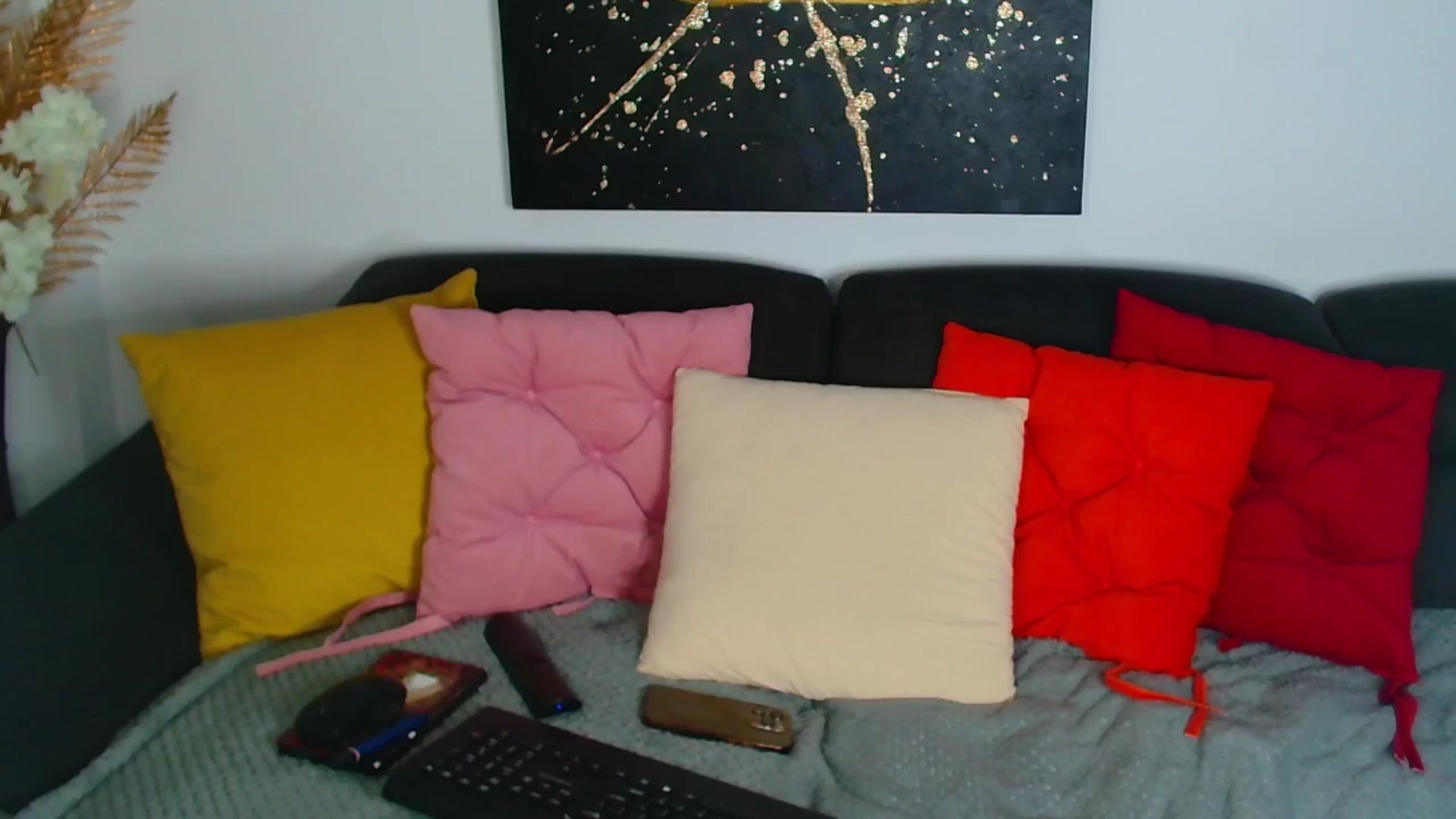Gallery image thumbnail from Rose__Heart's myfreecams stream on, 11/14/2025, 22:03 image 20 of 20