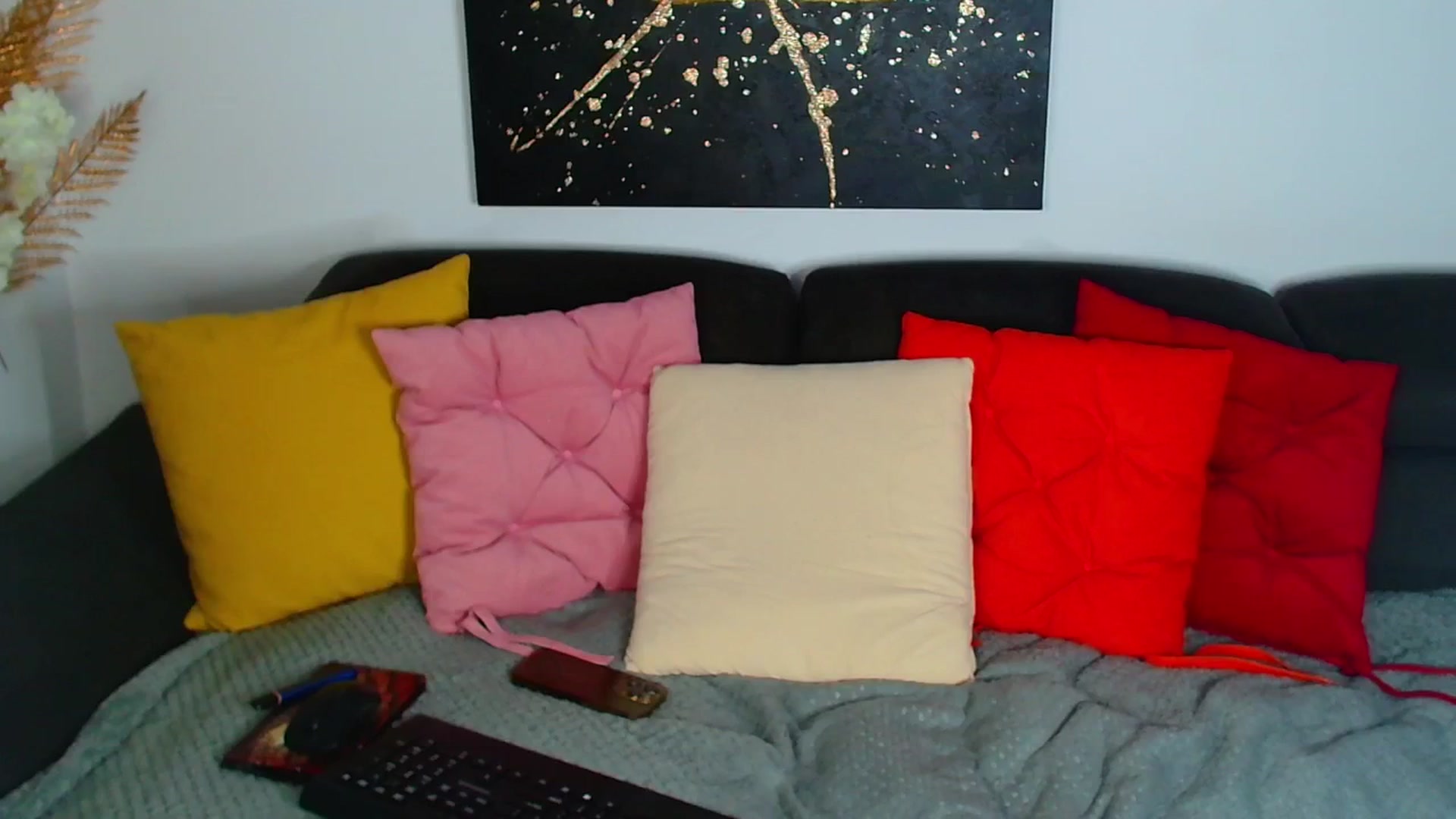 Gallery image thumbnail from Rose__Heart's myfreecams stream on, 11/15/2025, 22:12 image 20 of 20