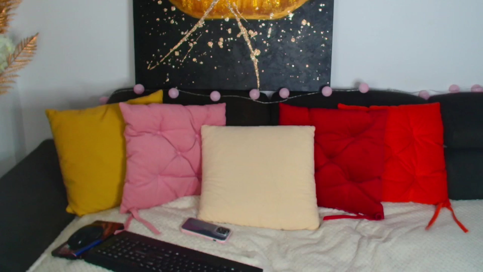 Gallery image thumbnail from Rose__Heart's myfreecams stream on, 12/03/2025, 22:16 image 9 of 20