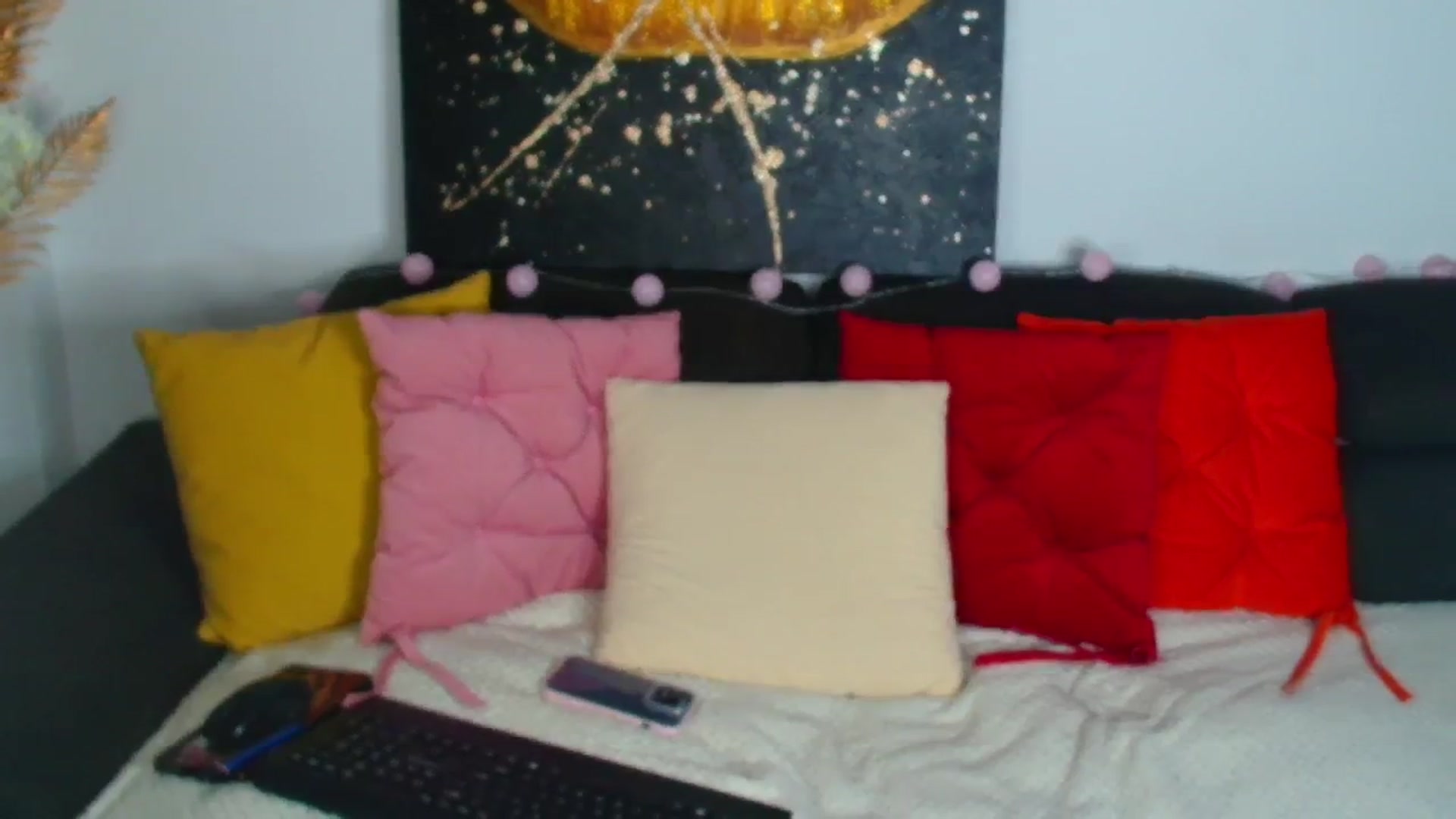 Gallery image thumbnail from Rose__Heart's myfreecams stream on, 12/03/2025, 22:16 image 8 of 20