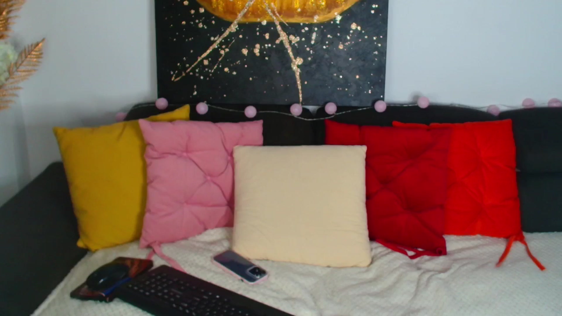 Gallery image thumbnail from Rose__Heart's myfreecams stream on, 12/03/2025, 22:16 image 3 of 20