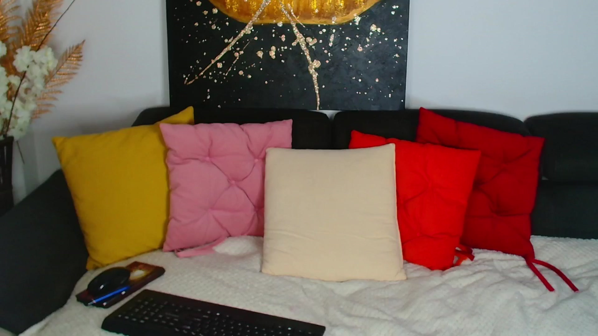 Gallery image thumbnail from Rose__Heart's myfreecams stream on, 12/12/2025, 23:22 image 3 of 20