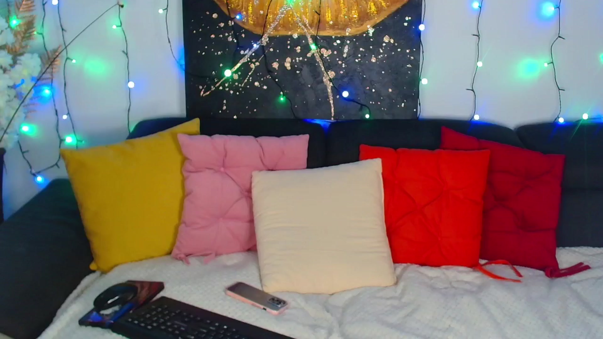 Gallery image thumbnail from Rose__Heart's myfreecams stream on, 01/04/2026, 22:04 image 6 of 20