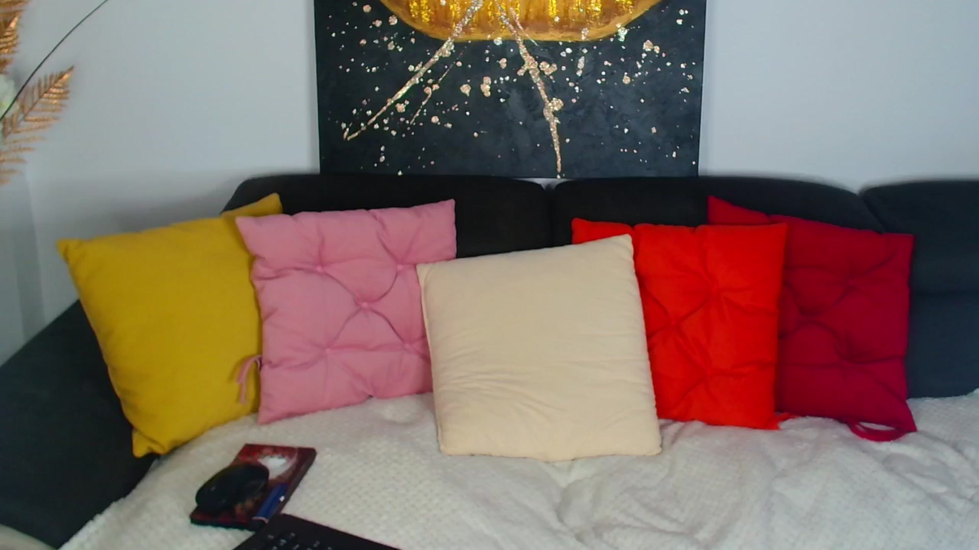Gallery image thumbnail from Rose__Heart's myfreecams stream on, 01/05/2026, 22:21 image 8 of 20