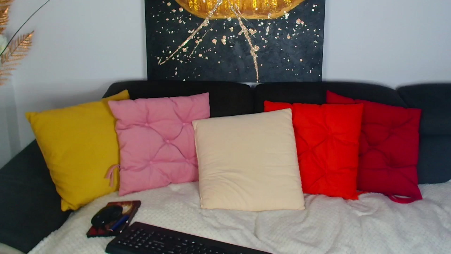 Gallery image thumbnail from Rose__Heart's myfreecams stream on, 01/05/2026, 23:02 image 3 of 20