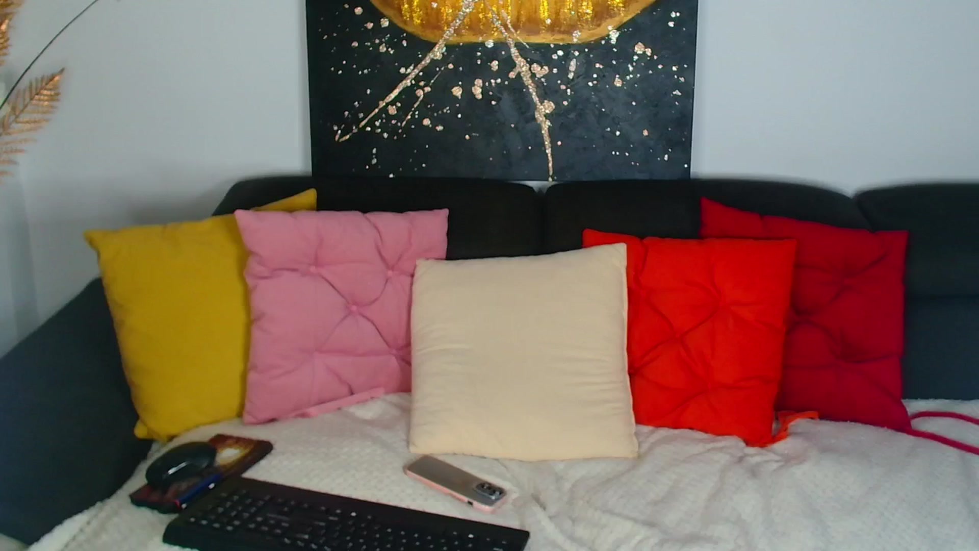 Gallery image thumbnail from Rose__Heart's myfreecams stream on, 01/07/2026, 23:04 image 1 of 20