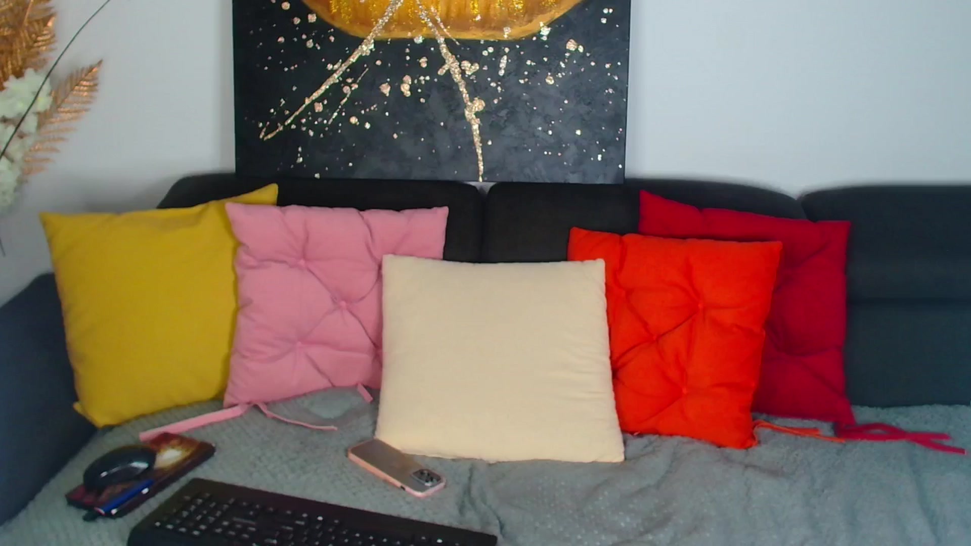 Gallery image thumbnail from Rose__Heart's myfreecams stream on, 01/21/2026, 22:29 image 4 of 20