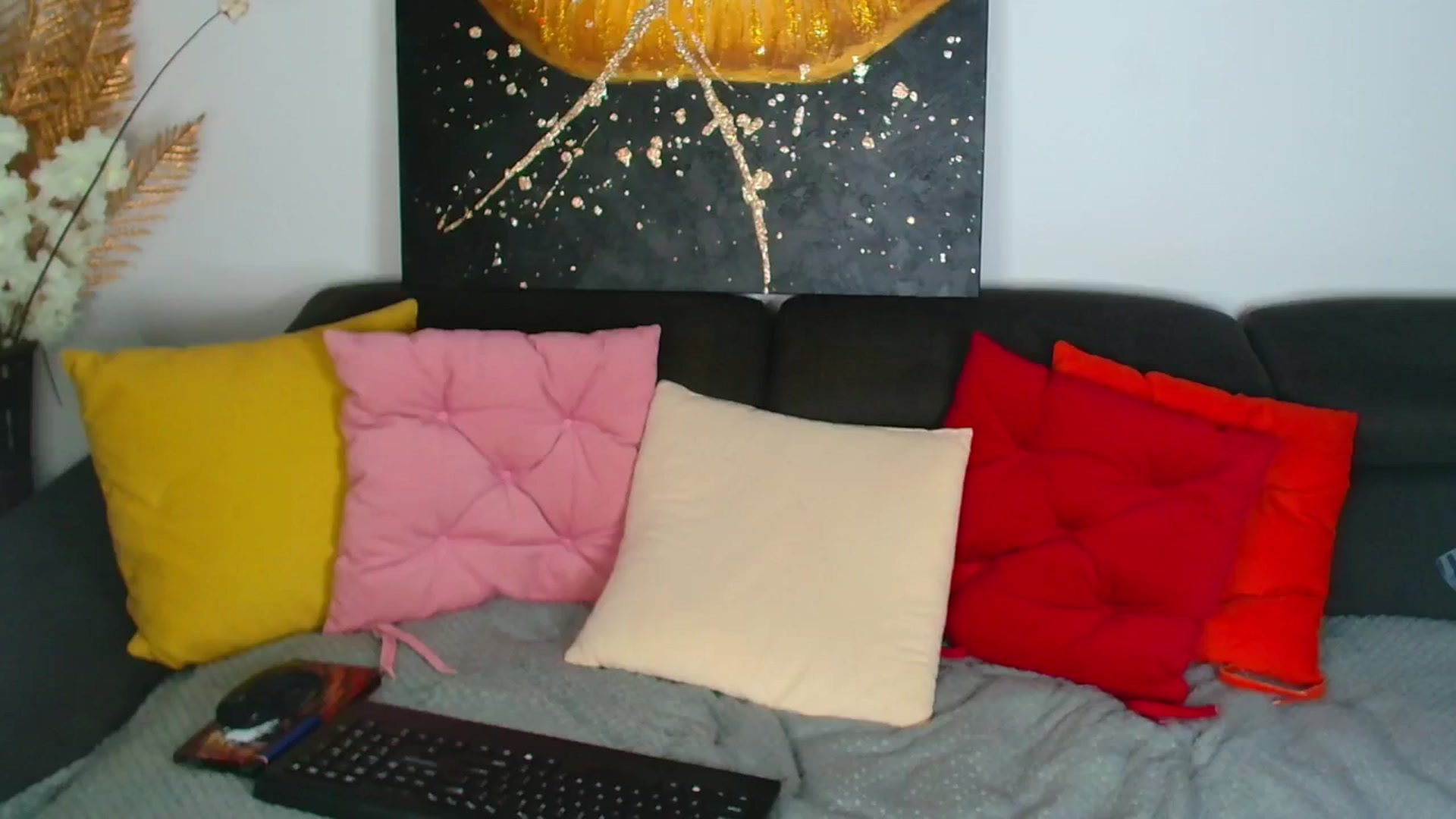 Gallery image thumbnail from Rose__Heart's myfreecams stream on, 01/27/2026, 22:52 image 16 of 20