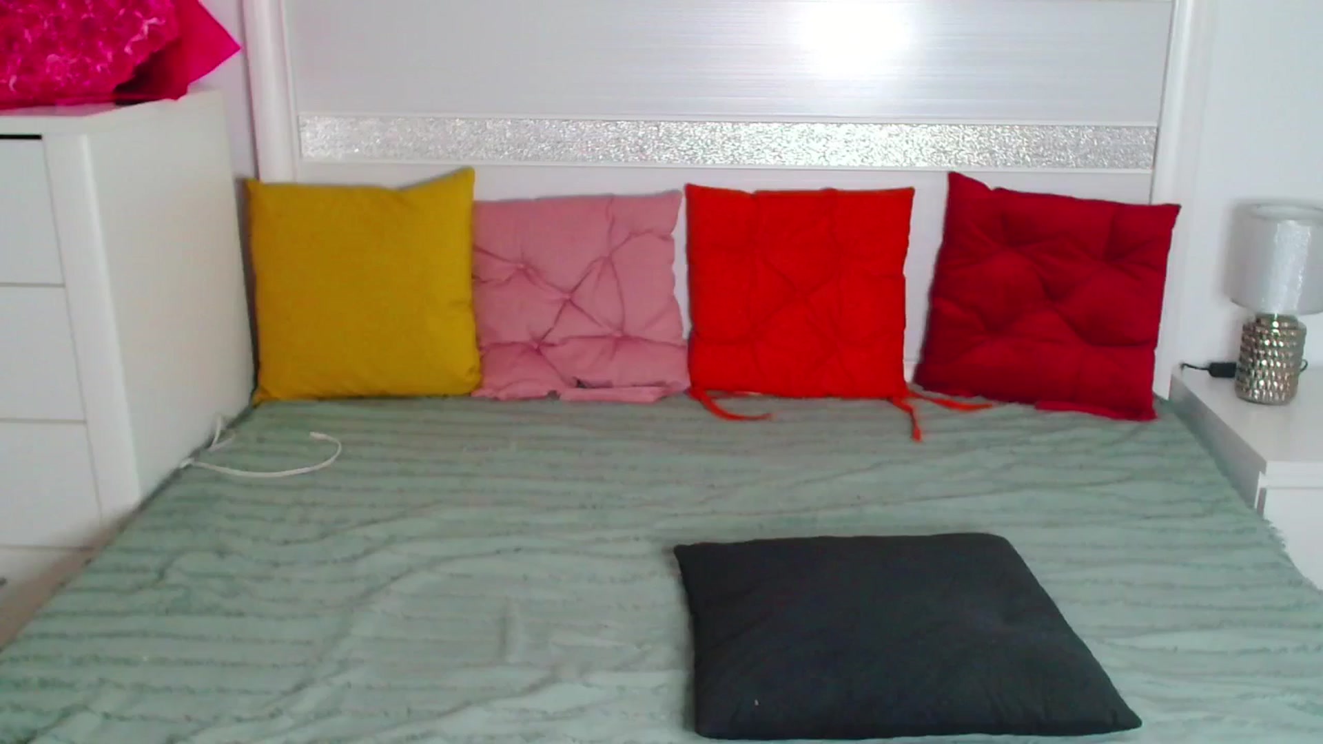 Gallery image thumbnail from Rose__Heart's myfreecams stream on, 03/27/2026, 22:27 image 10 of 20