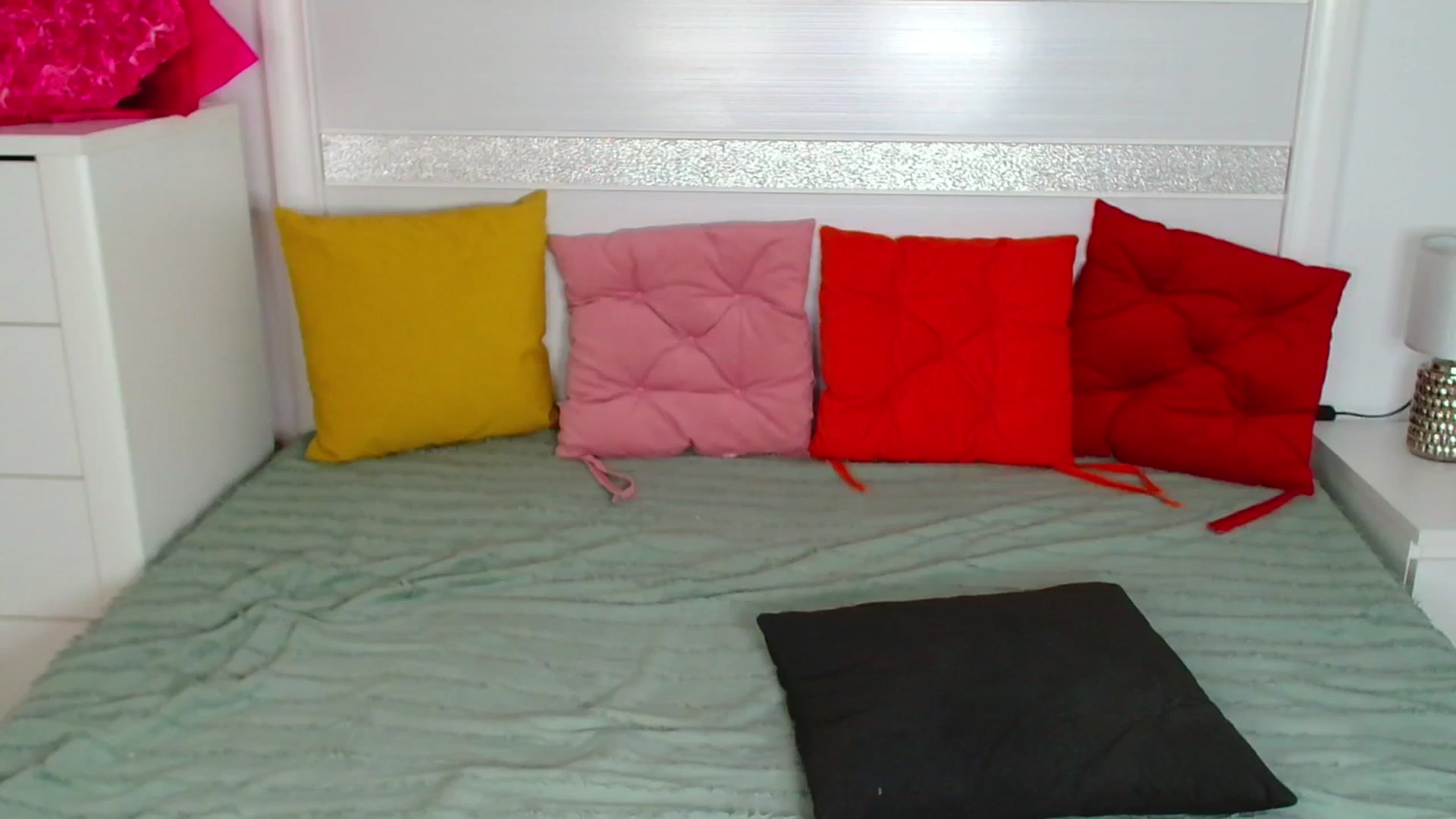 Gallery image thumbnail from Rose__Heart's myfreecams stream on, 03/31/2026, 20:59 image 11 of 20