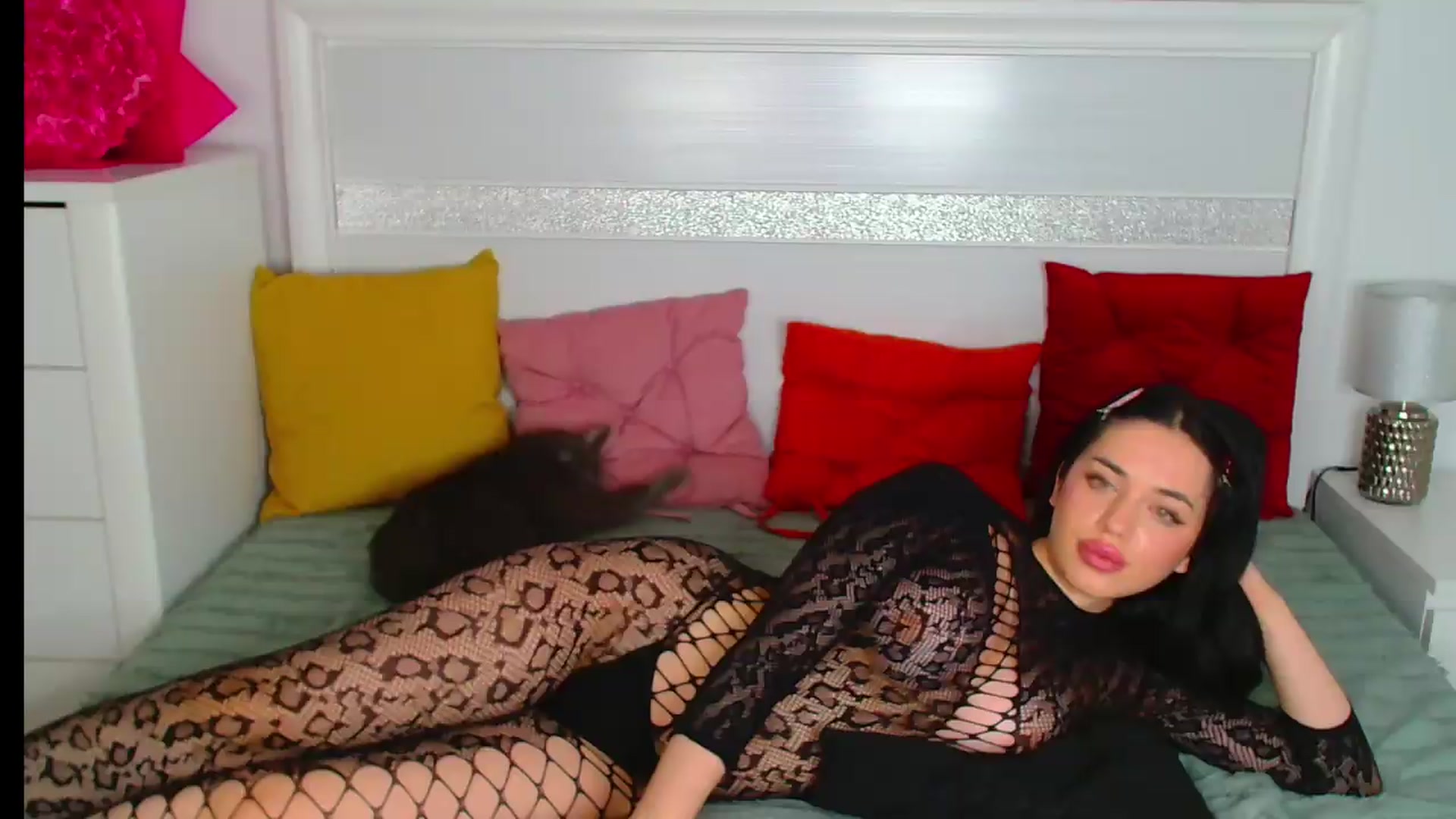 Gallery image thumbnail from Rose__Heart's myfreecams stream on, 05/21/2026, 23:59 image 20 of 20