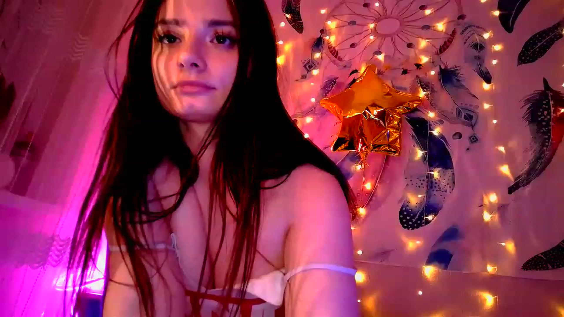Gallery image thumbnail from Rose_n_Kiss's myfreecams stream on, 03/20/2023, 02:28 image 18 of 20
