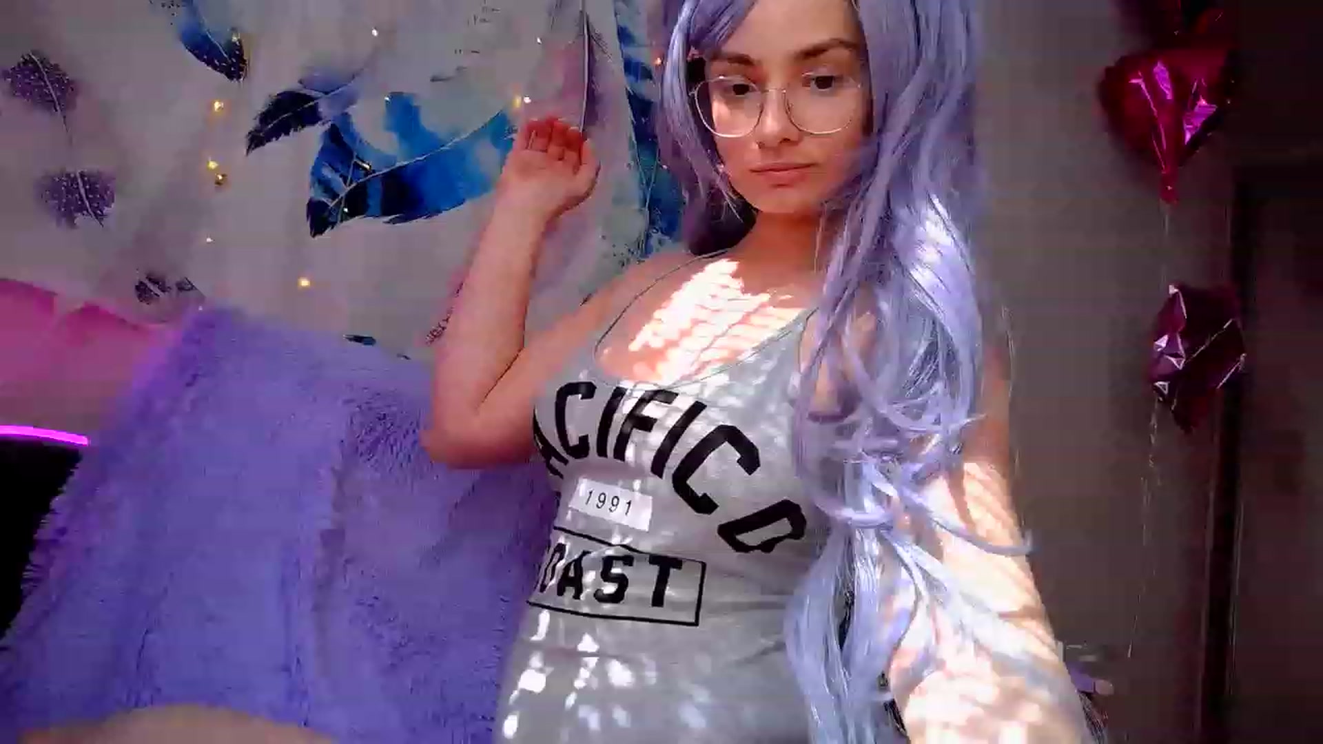 Gallery image thumbnail from Rose_n_Kiss's myfreecams stream on, 06/14/2023, 13:15 image 16 of 20