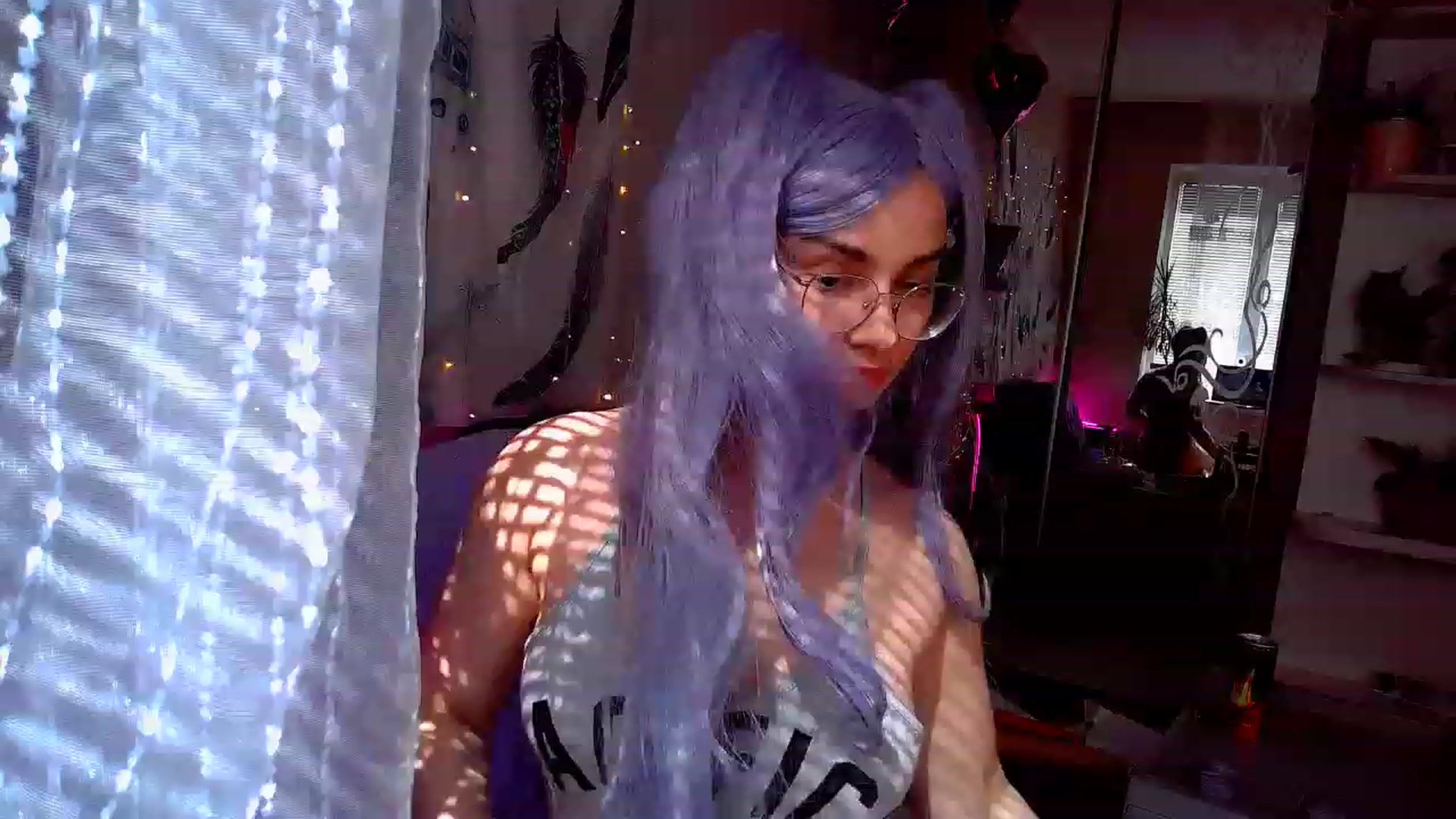 Gallery image thumbnail from Rose_n_Kiss's myfreecams stream on, 06/14/2023, 13:15 image 13 of 20