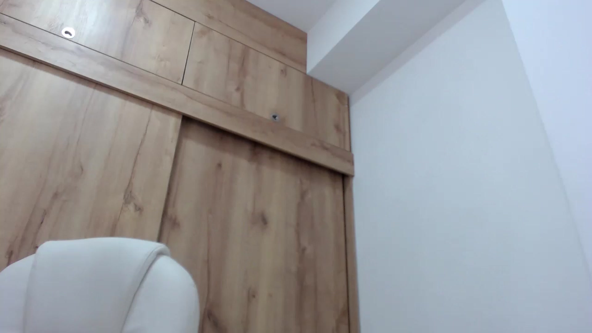 Gallery image thumbnail from Rosee_'s myfreecams stream on, 02/14/2023, 11:33 image 8 of 20