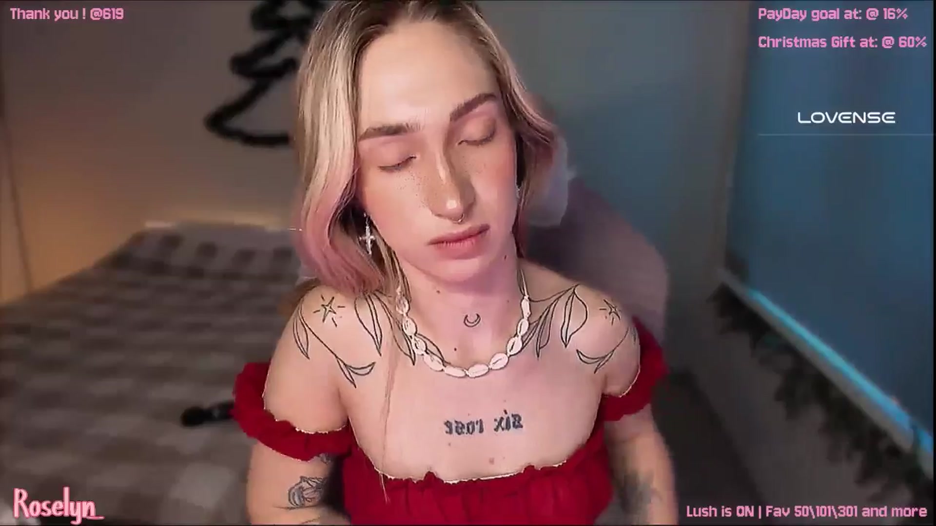 Gallery image thumbnail from Roselyn_'s myfreecams stream on, 12/26/2025, 03:21 image 19 of 20