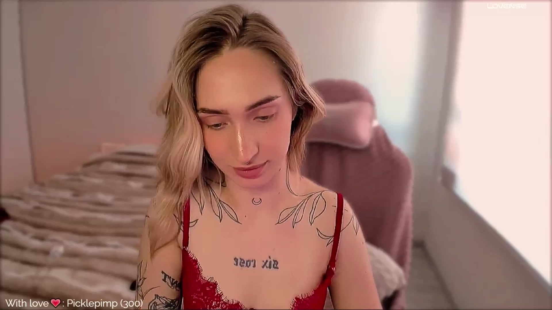 Gallery image thumbnail from Roselyn_'s myfreecams stream on, 02/16/2026, 07:57 image 12 of 20