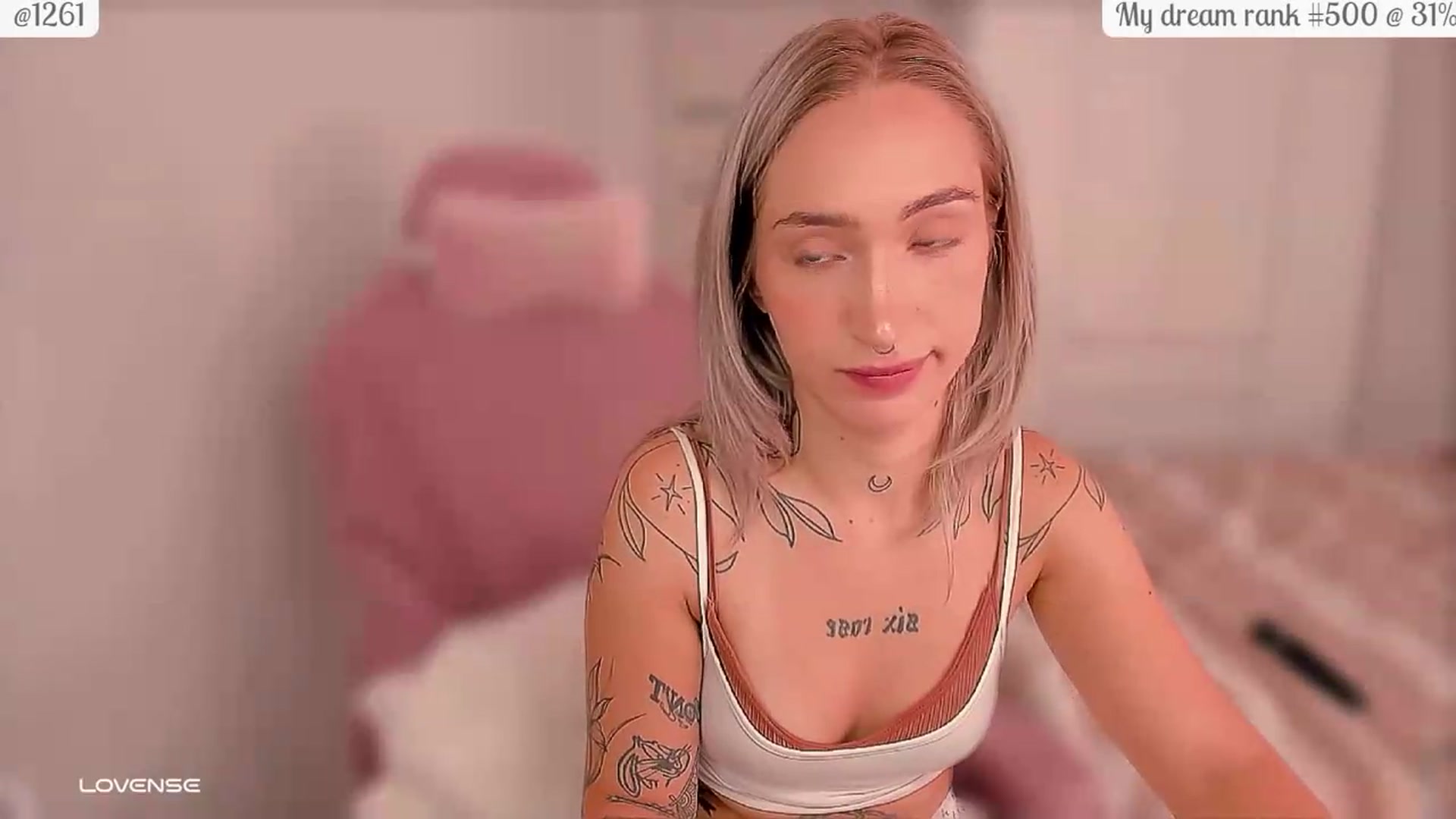 Gallery image thumbnail from Roselyn_'s myfreecams stream on, 07/27/2026, 09:39 image 19 of 20