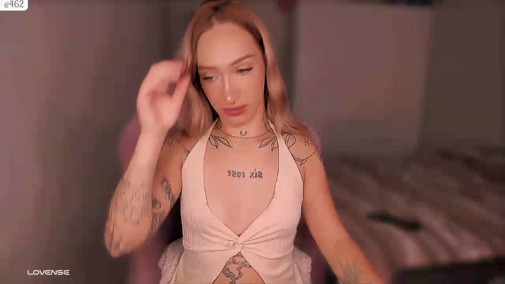 Gallery image thumbnail from Roselyn_'s myfreecams stream on, 09/17/2026, 03:12 image 5 of 20