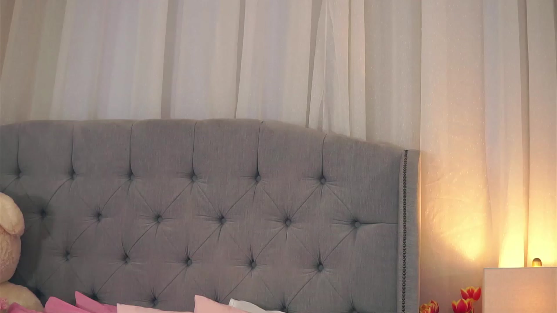 Gallery image thumbnail from RosemaryEvans's myfreecams stream on, 03/25/2023, 17:38 image 17 of 20