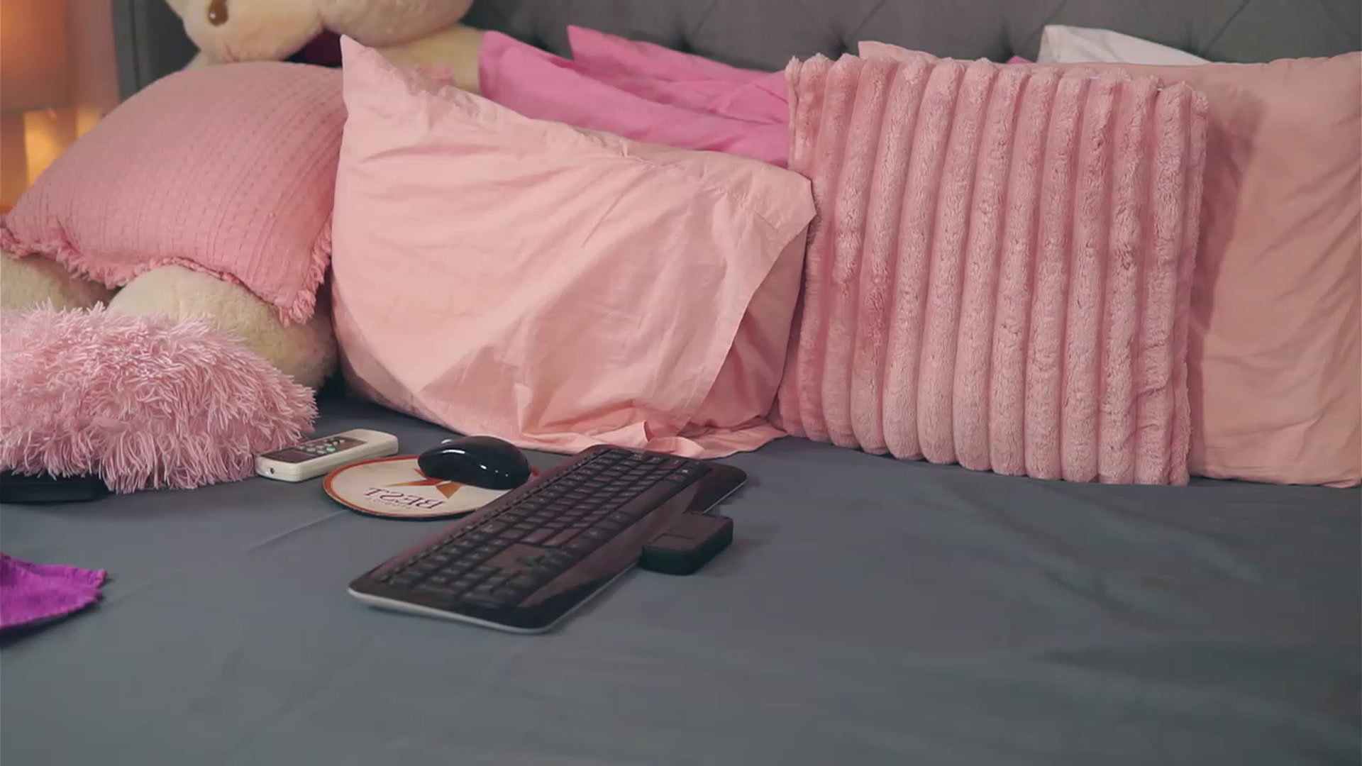 Gallery image thumbnail from RosemaryEvans's myfreecams stream on, 03/26/2023, 20:47 image 10 of 20