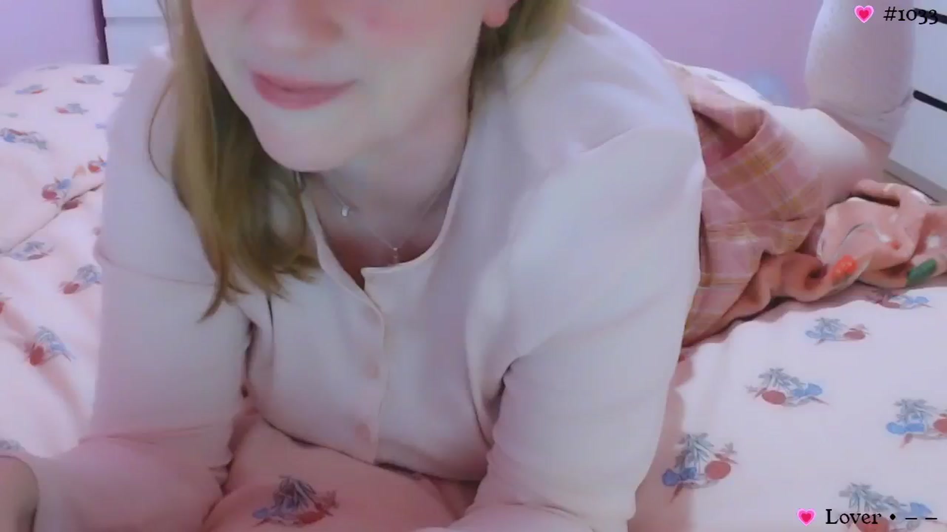 Gallery image thumbnail from RosepetalLove's myfreecams stream on, 10/08/2024, 21:30 image 17 of 20