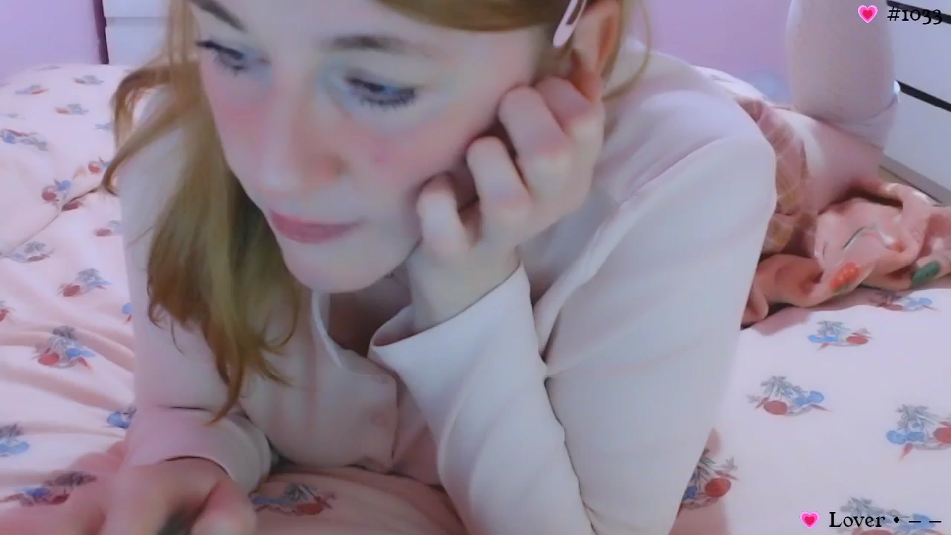 Gallery image thumbnail from RosepetalLove's myfreecams stream on, 10/08/2024, 21:30 image 13 of 20