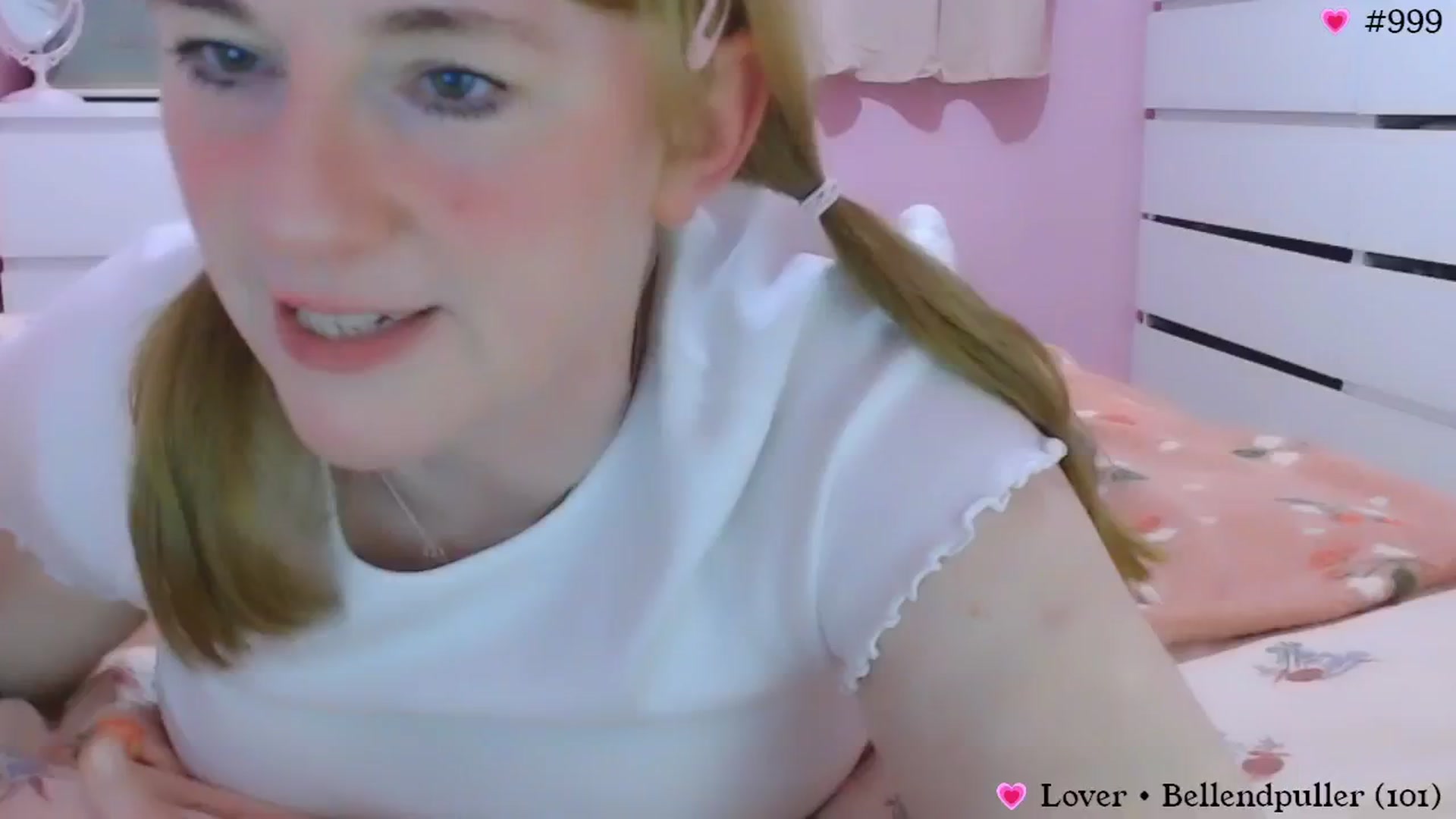 Gallery image thumbnail from RosepetalLove's myfreecams stream on, 10/08/2024, 23:32 image 8 of 20