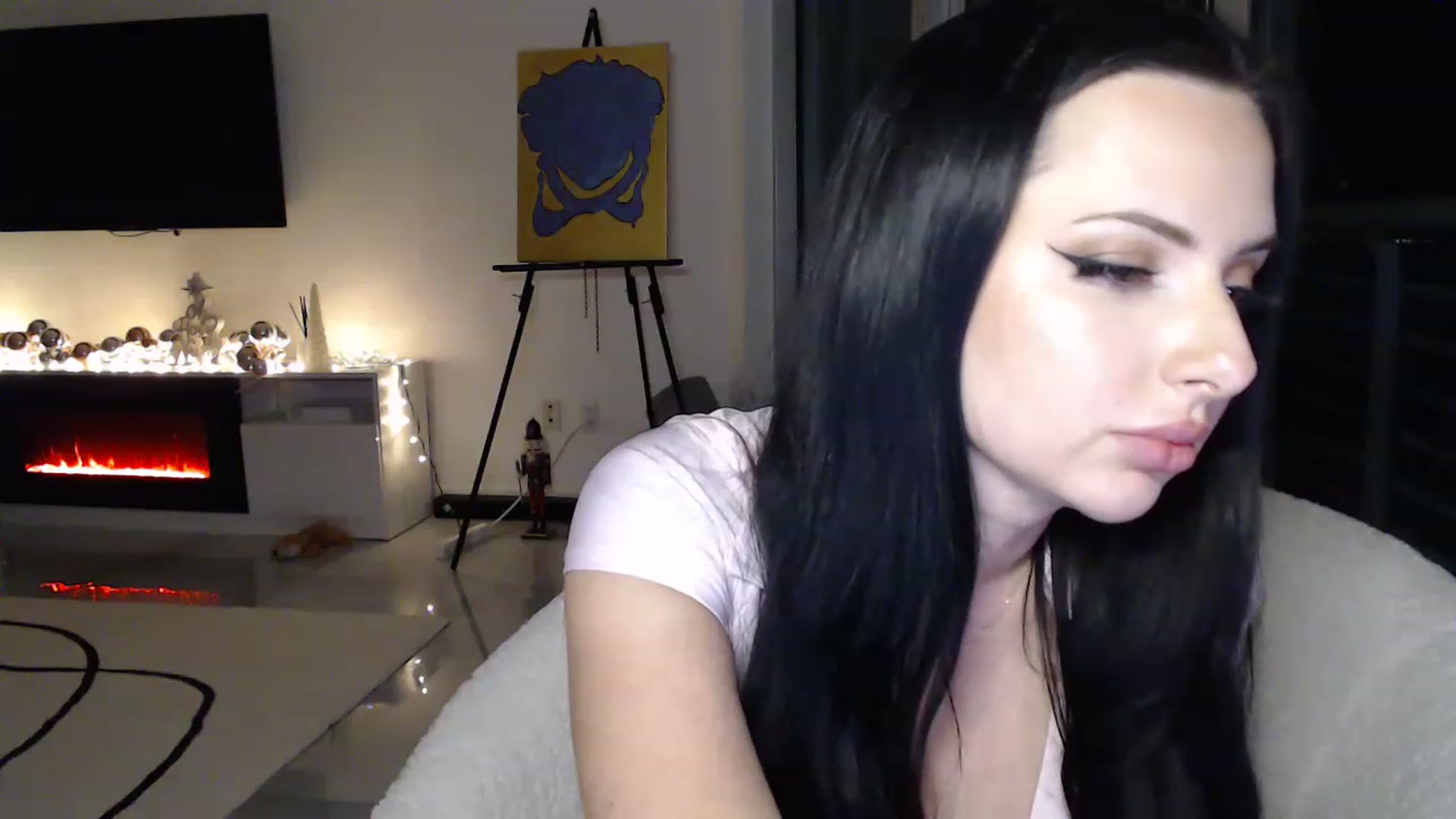 Gallery image thumbnail from Rosesforana's myfreecams stream on, 12/05/2022, 04:01 image 15 of 20
