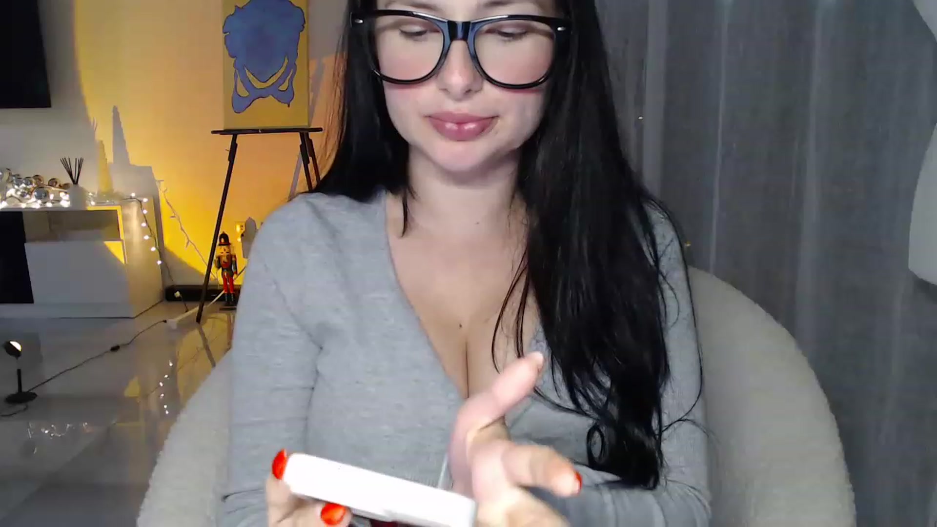 Gallery image thumbnail from Rosesforana's myfreecams stream on, 12/21/2022, 04:14 image 6 of 20