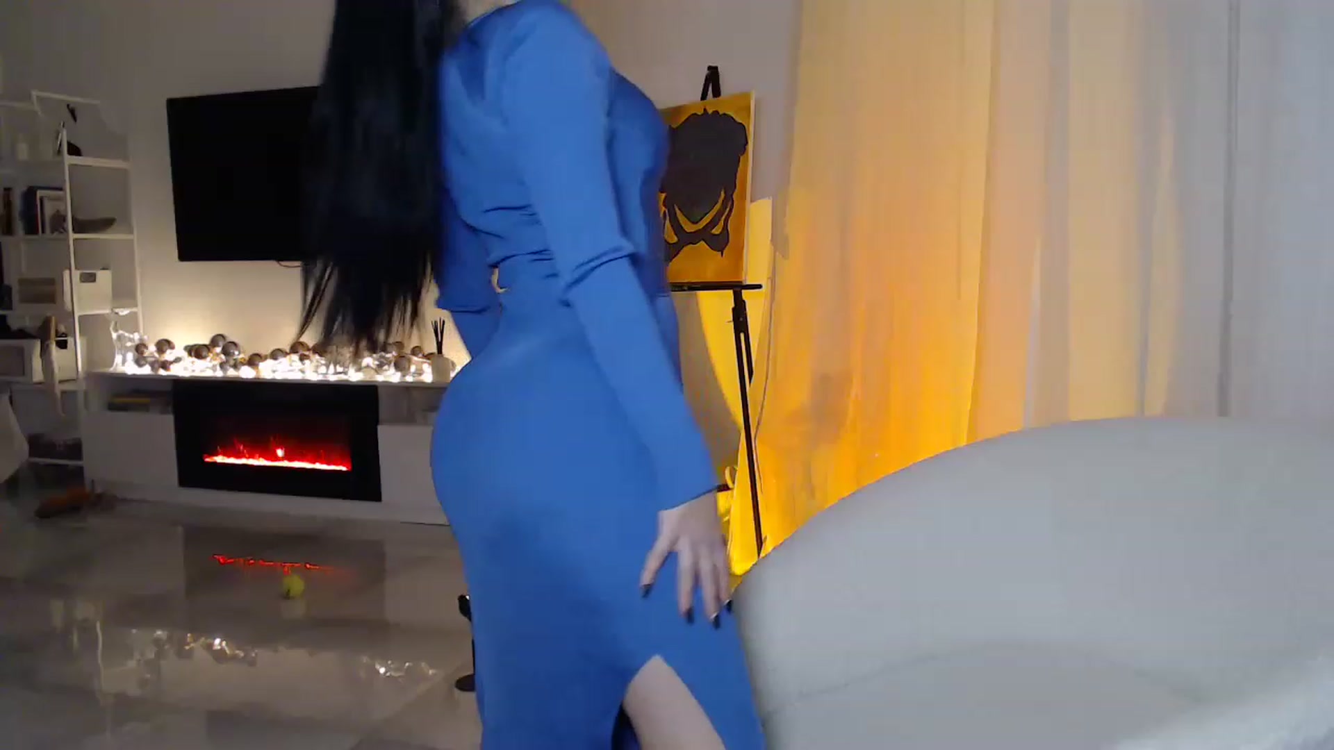 Gallery image thumbnail from Rosesforana's myfreecams stream on, 01/03/2023, 24:01 image 16 of 20