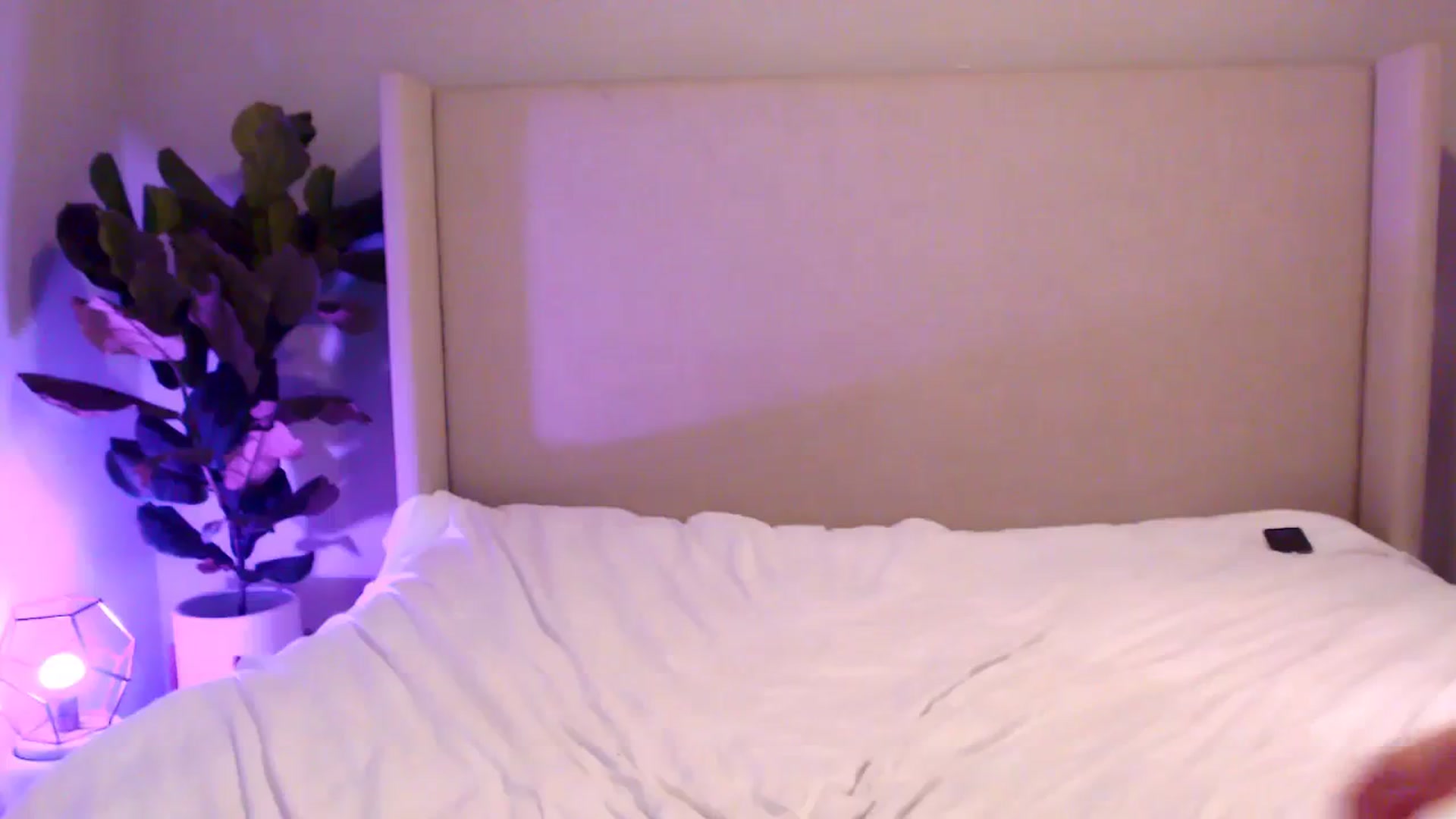 Gallery image thumbnail from Rosesxo's myfreecams stream on, 01/09/2024, 08:31 image 12 of 20