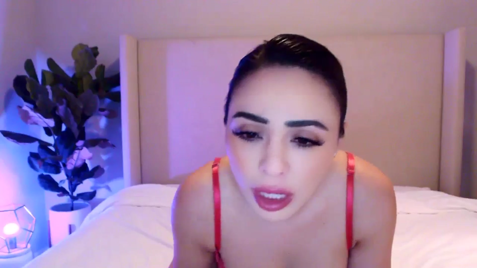 Gallery image thumbnail from Rosesxo's myfreecams stream on, 01/10/2024, 07:31 image 9 of 20