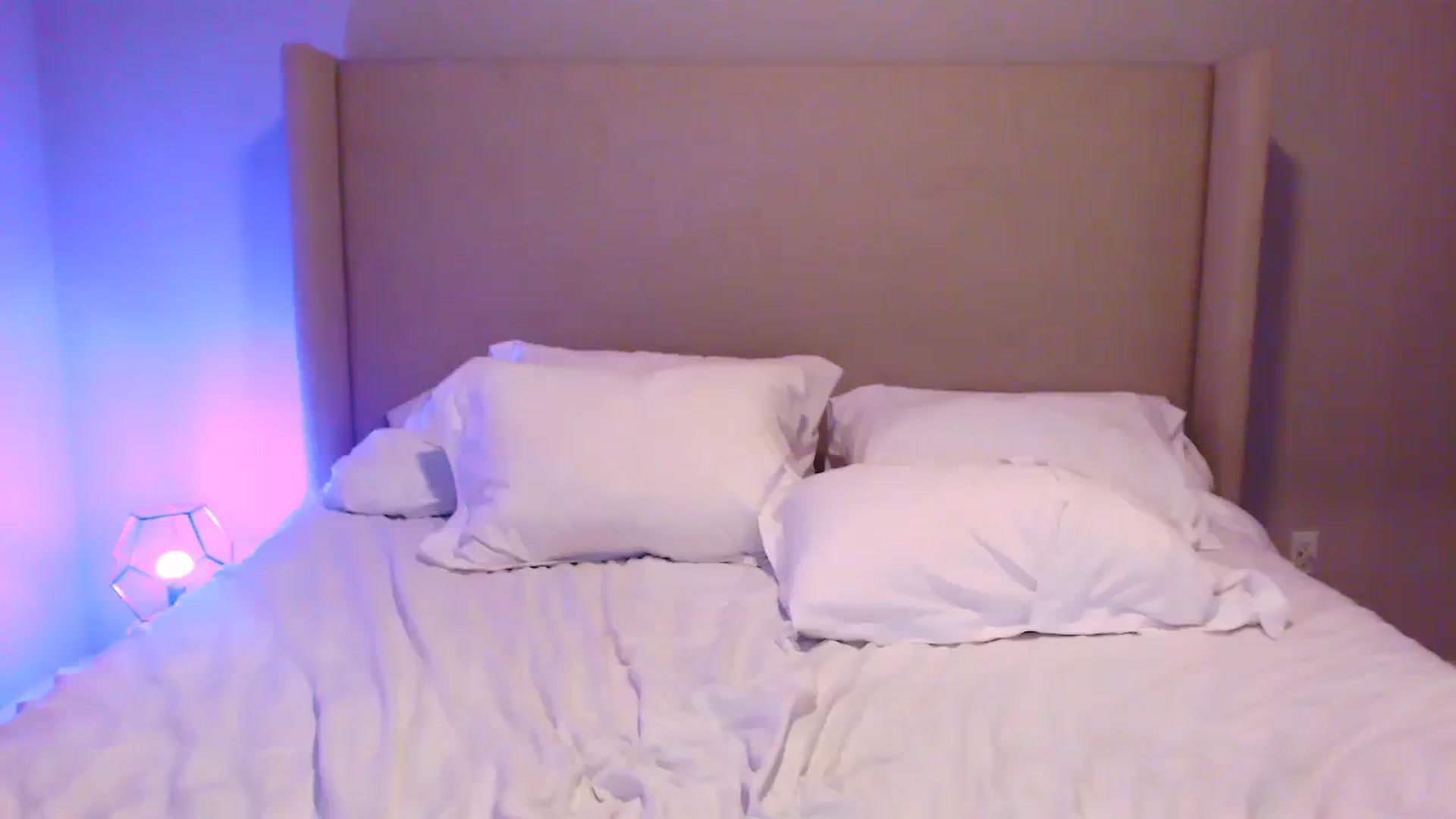 Gallery image thumbnail from Rosesxo's myfreecams stream on, 01/23/2024, 08:48 image 4 of 20