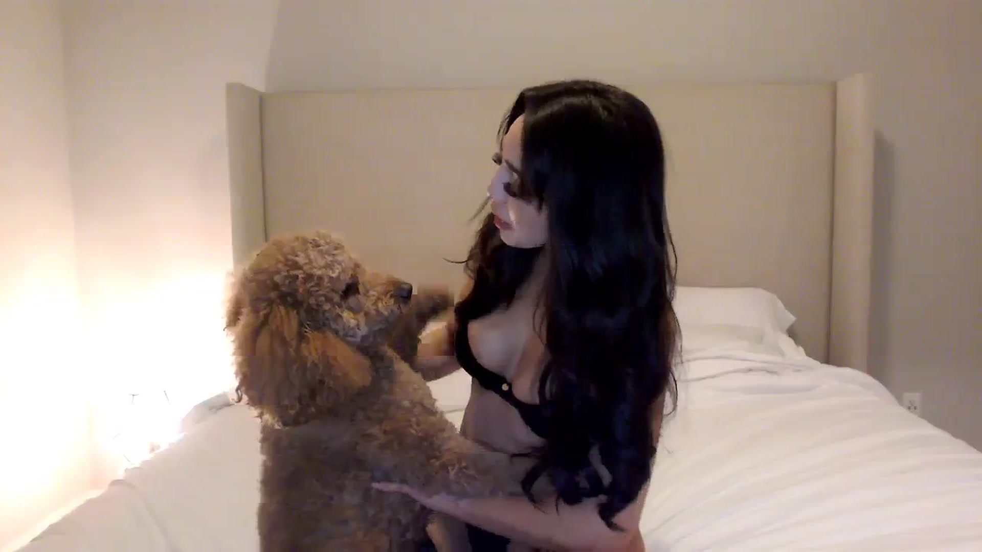 Gallery image thumbnail from Rosesxo's myfreecams stream on, 01/26/2024, 05:15 image 2 of 20