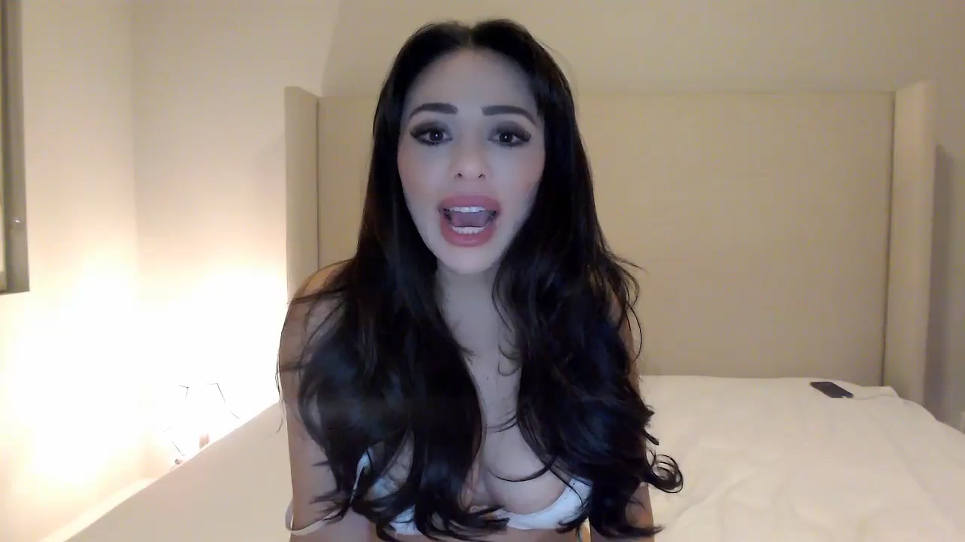 Gallery image thumbnail from Rosesxo's myfreecams stream on, 01/30/2024, 10:48 image 6 of 20