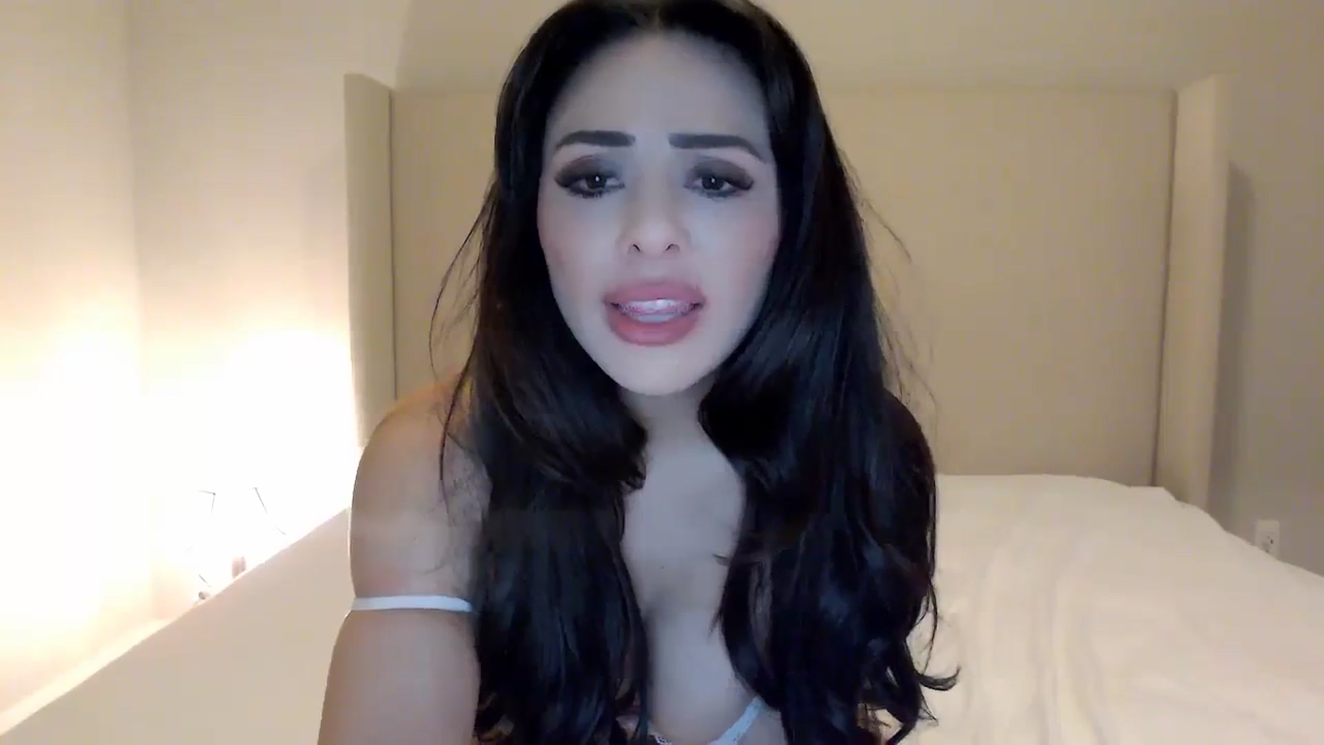 Gallery image thumbnail from Rosesxo's myfreecams stream on, 01/30/2024, 10:48 image 10 of 20